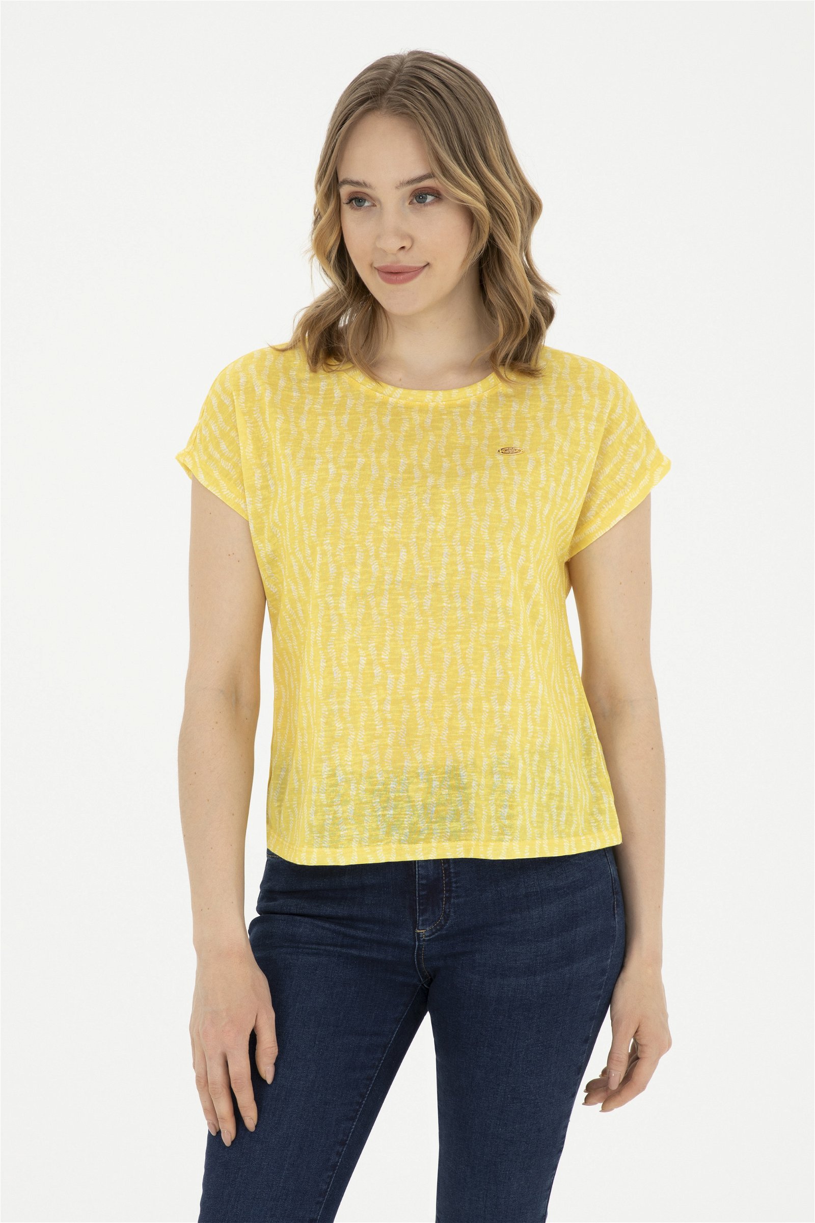 تی شرت یقه گرد زرد  Crop Top  زنانه یو اس پولو | US POLO ASSN