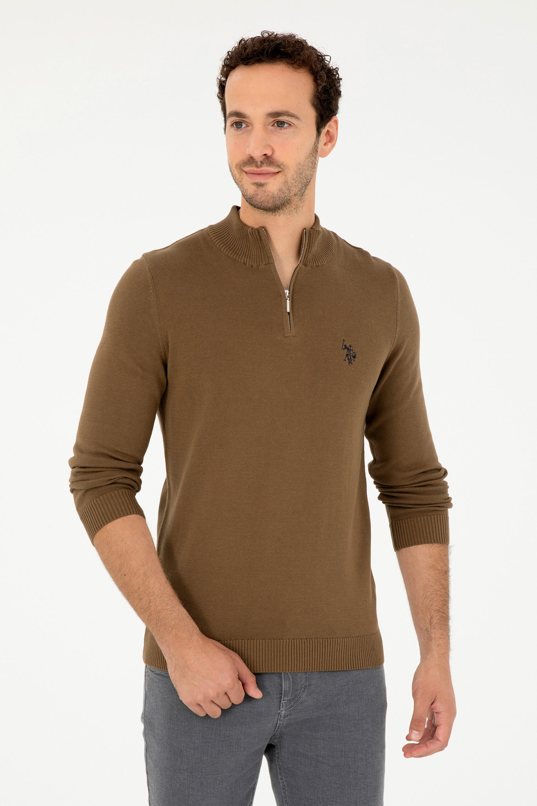 بافت یقه ایستاده خاکی  اندامی آستین بلند مردانه یو اس پولو | US POLO ASSN