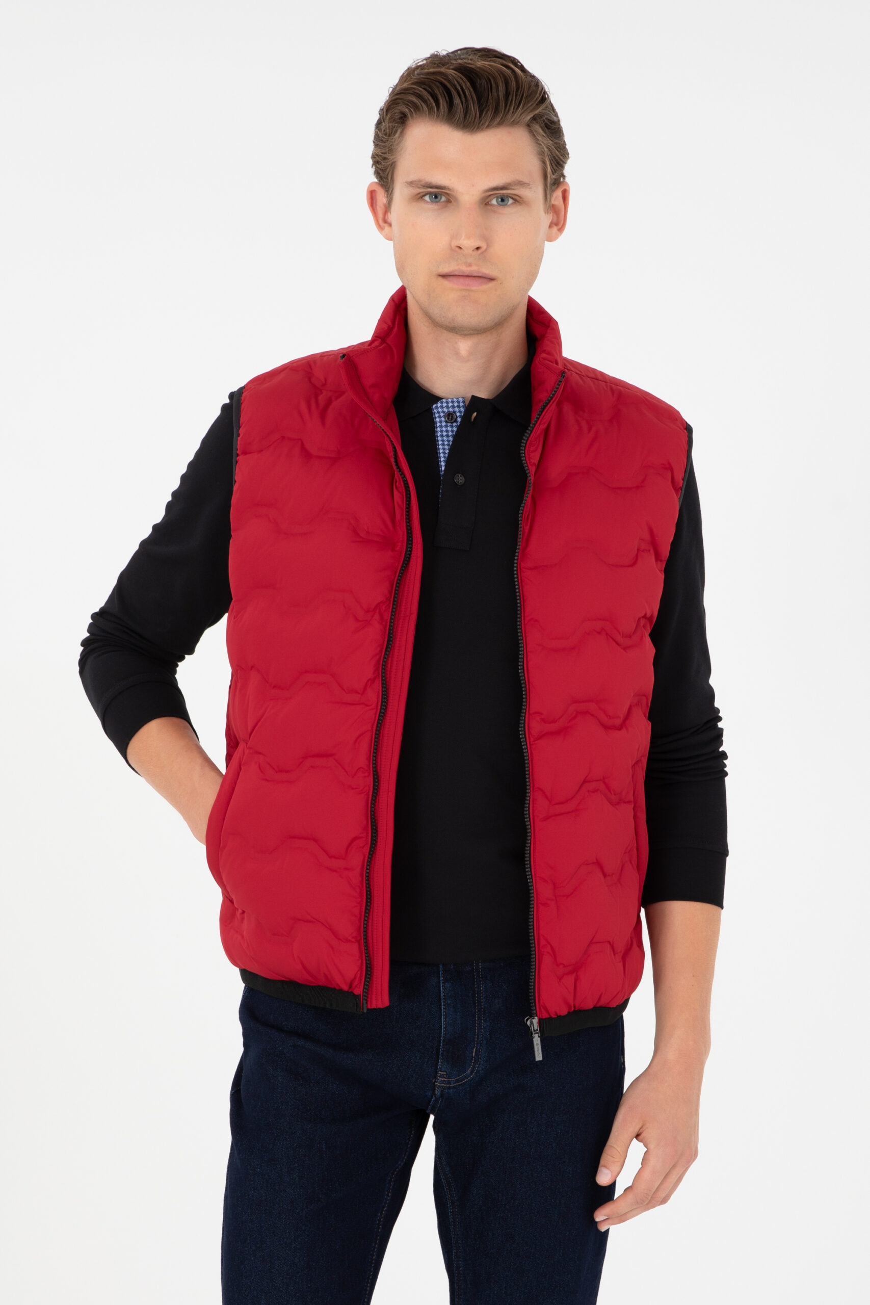 جلیقه  قرمز  BASIC  مردانه یو اس پولو | US POLO ASSN