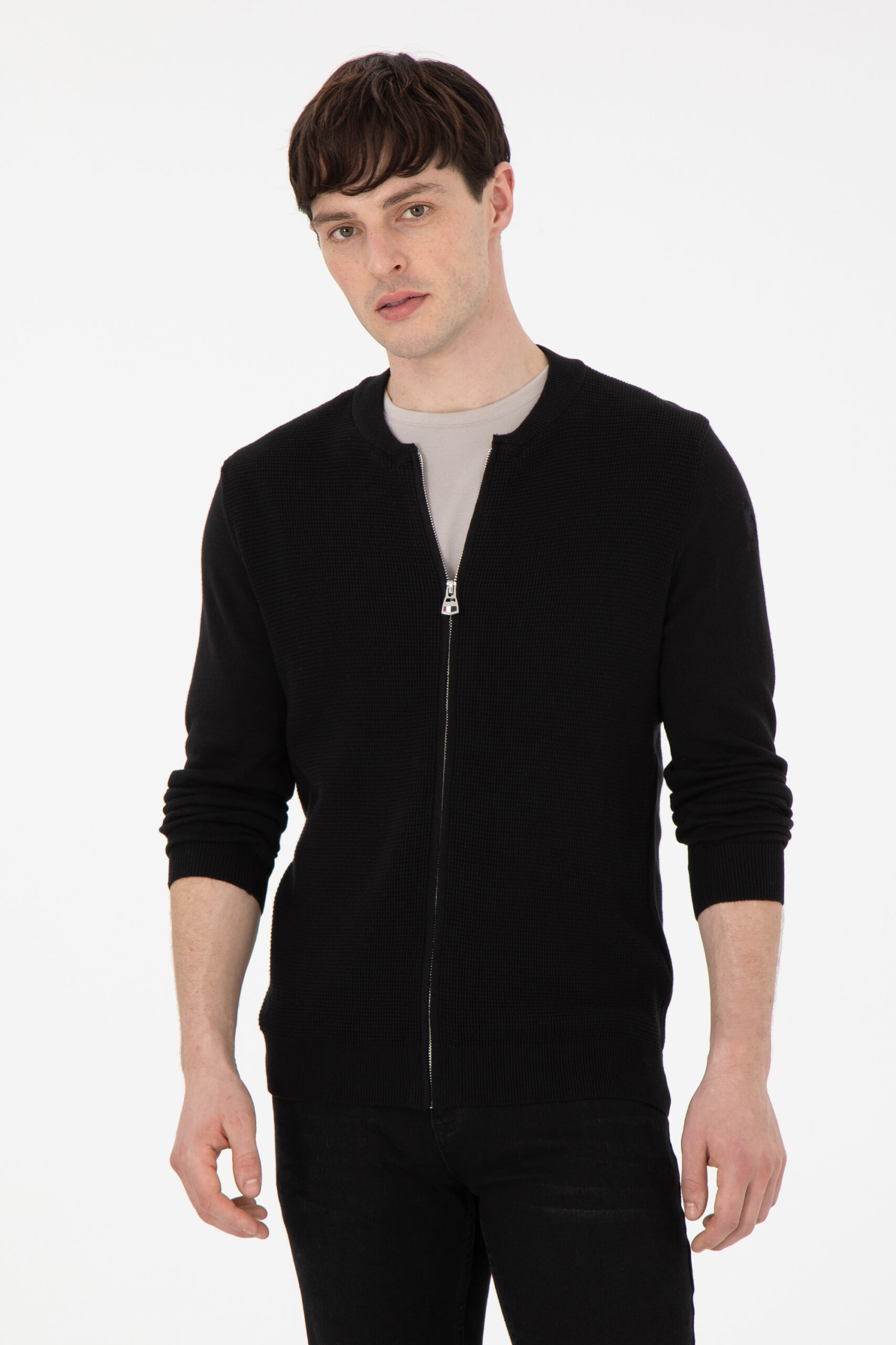 ژاکت یقه گرد سیاه  رگولار آستین بلند مردانه یو اس پولو | US POLO ASSN