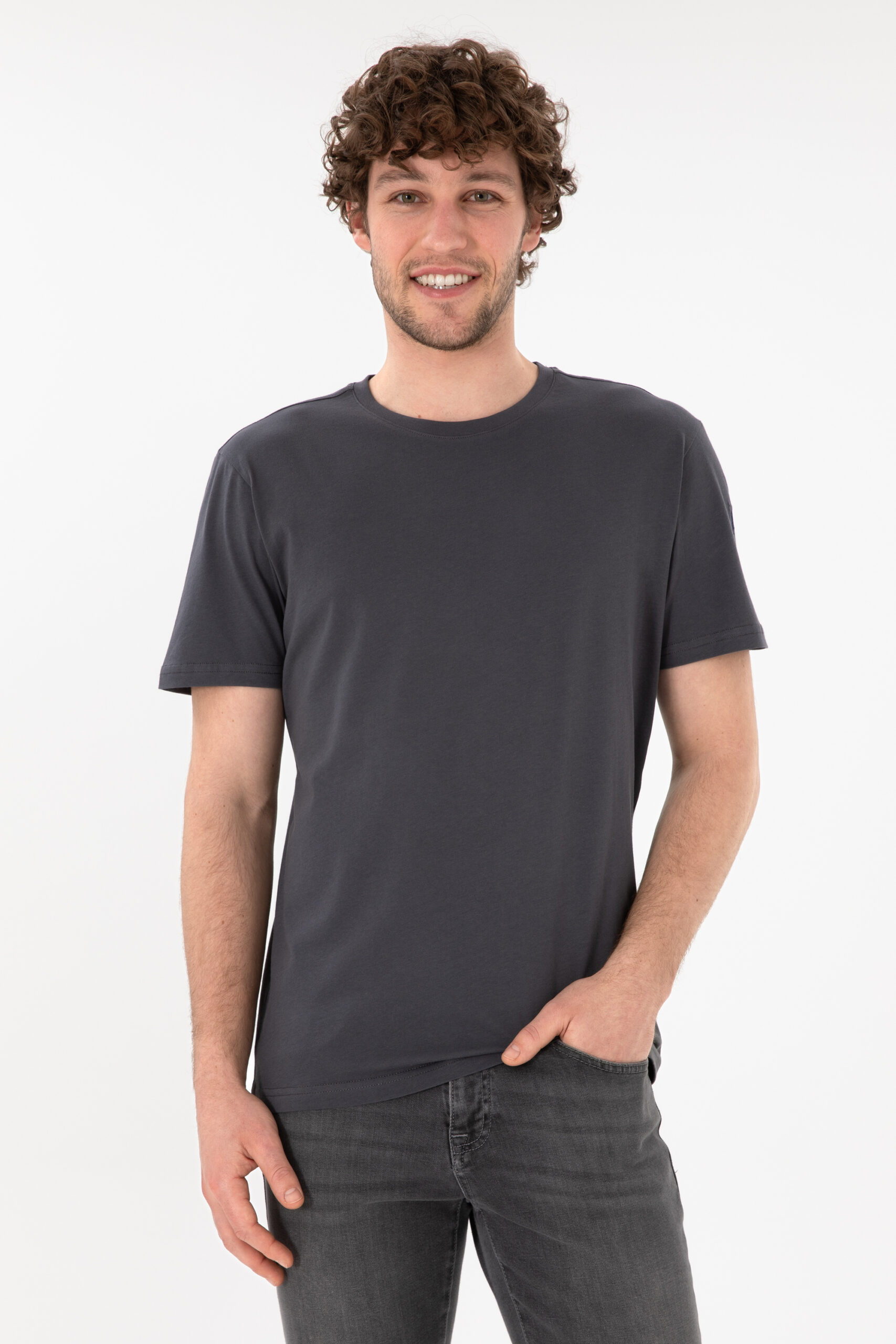تی شرت  زغالی  رگولار  مردانه یو اس پولو | US POLO ASSN