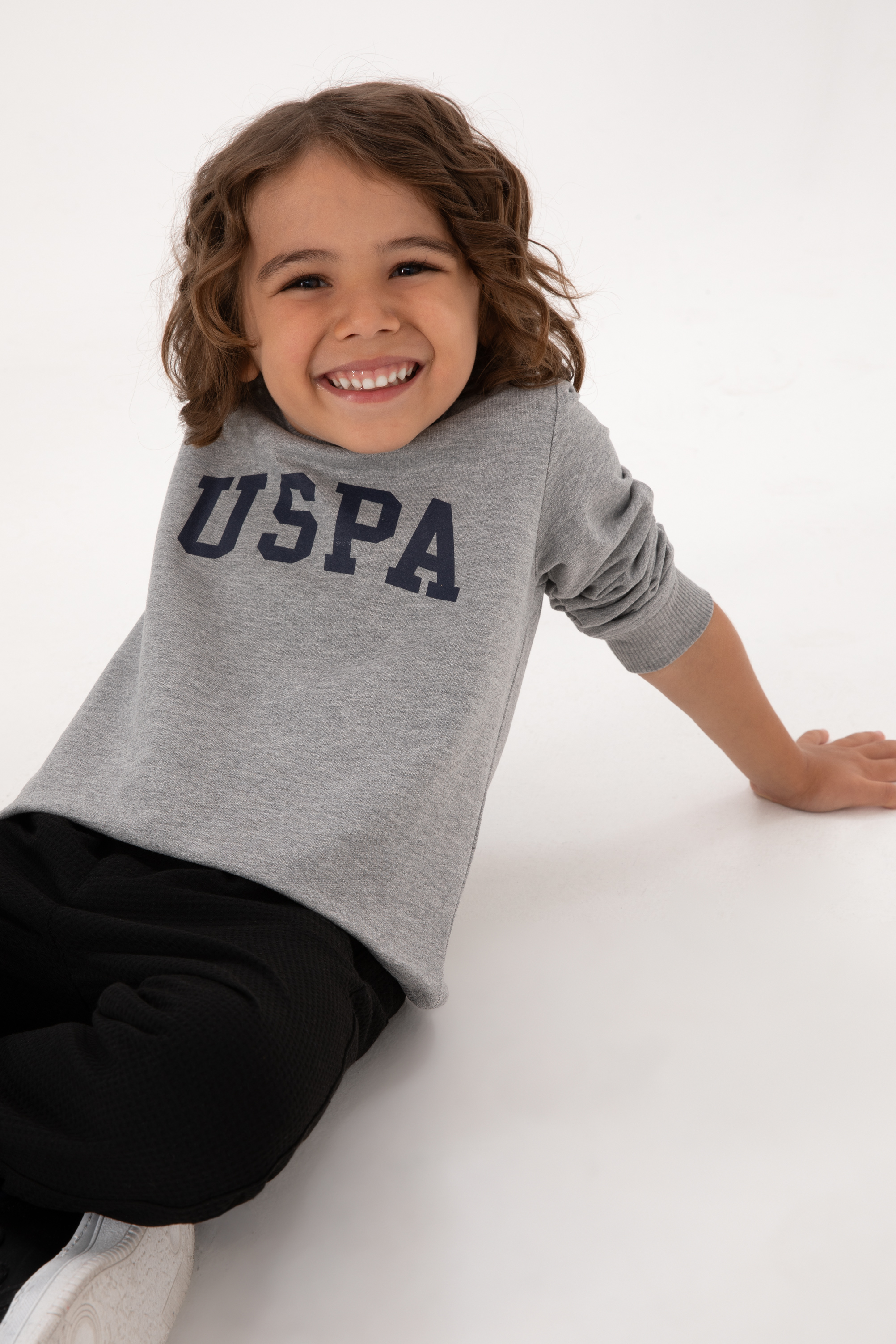 سویشرت بیسیک یقه گرد خاکستری ملانژ رگولار پسرانه یو اس پولو | US POLO ASSN