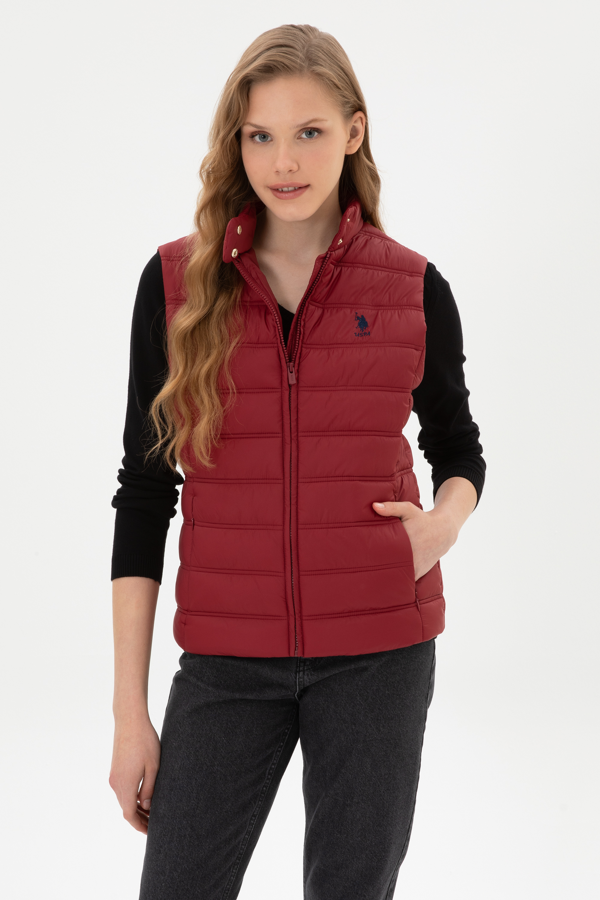 جلیقه بورگاندی BASIC زنانه یو اس پولو | US POLO ASSN