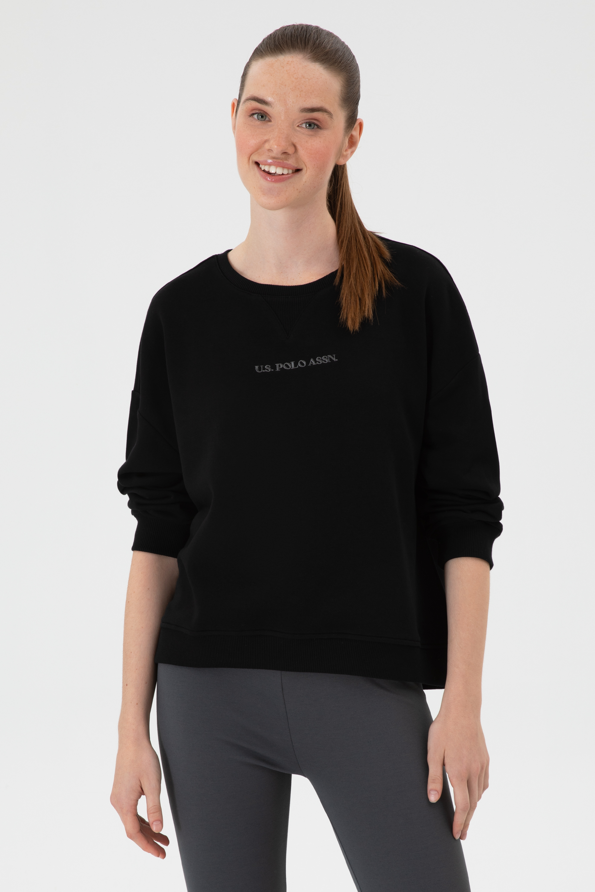 سویشرت یقه گرد سیاه Oversize زنانه یو اس پولو | US POLO ASSN