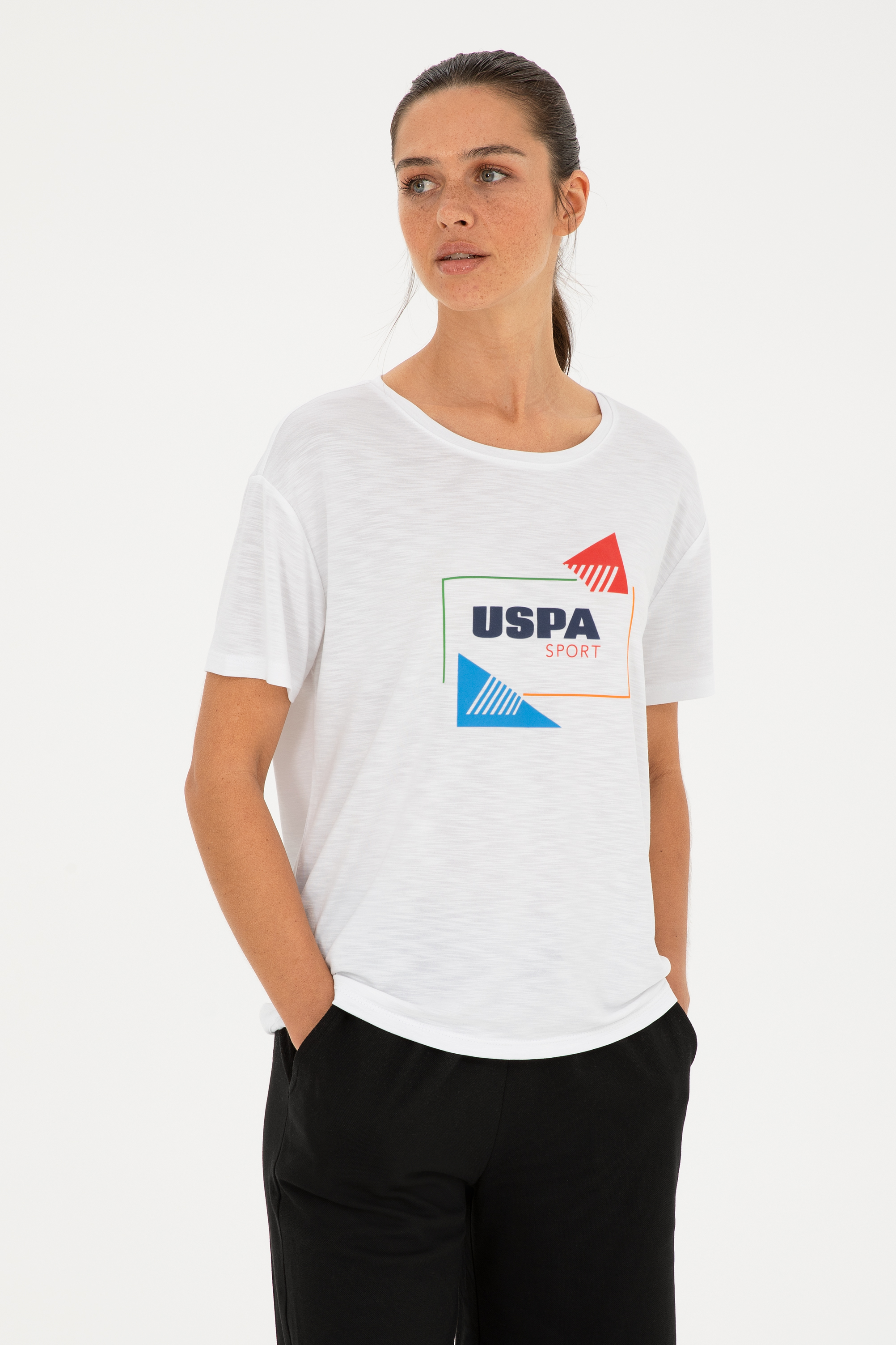 تی شرت یقه گرد یقه گرد سفید ریلکس زنانه یو اس پولو | US POLO ASSN