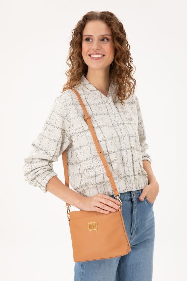 کیف رودوشی  قهوه ای روشن  استاندارد فیت  زنانه یو اس پولو | US POLO ASSN