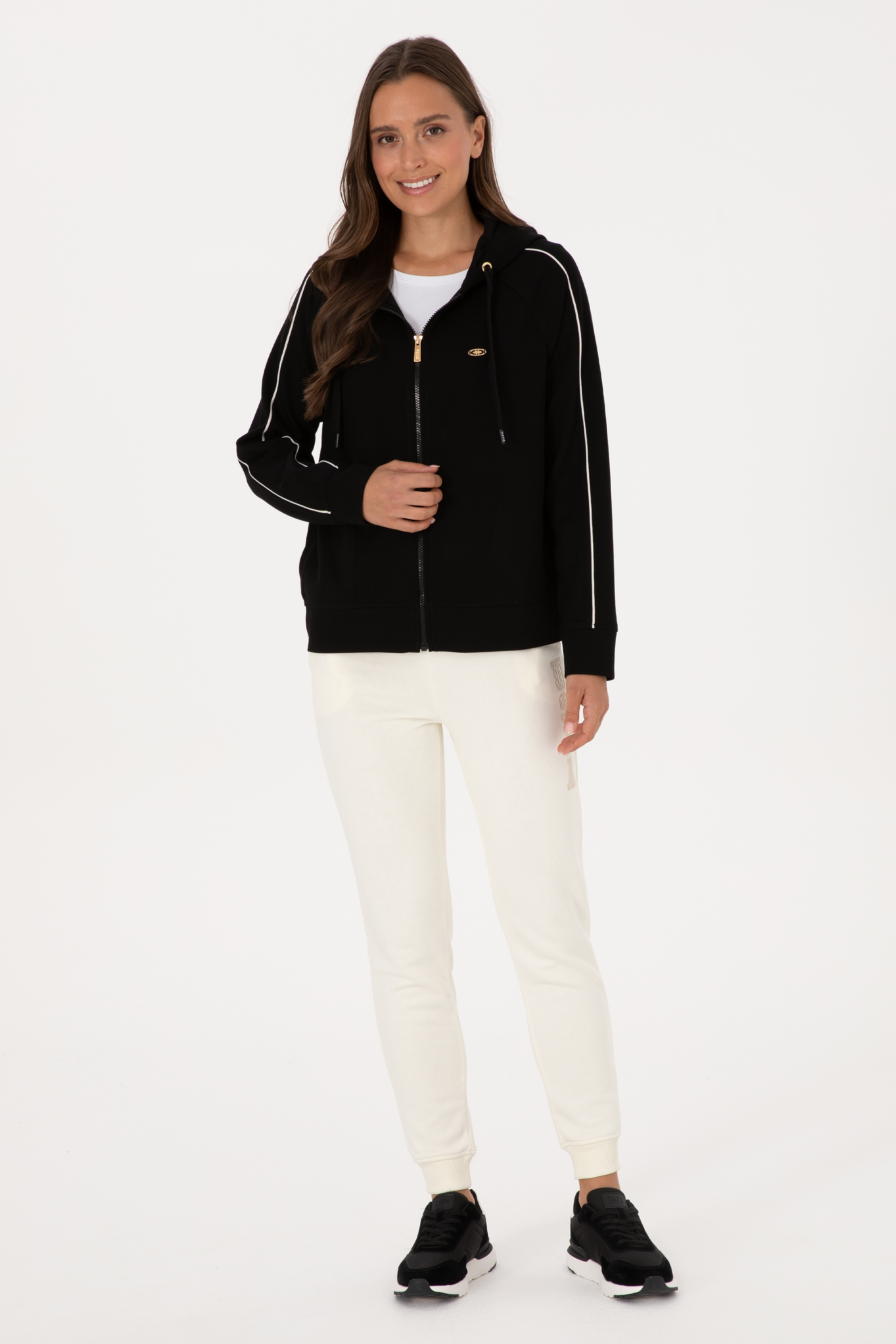 شلوار ورزشی جاگر کرمی رگولار زنانه یو اس پولو | US POLO ASSN