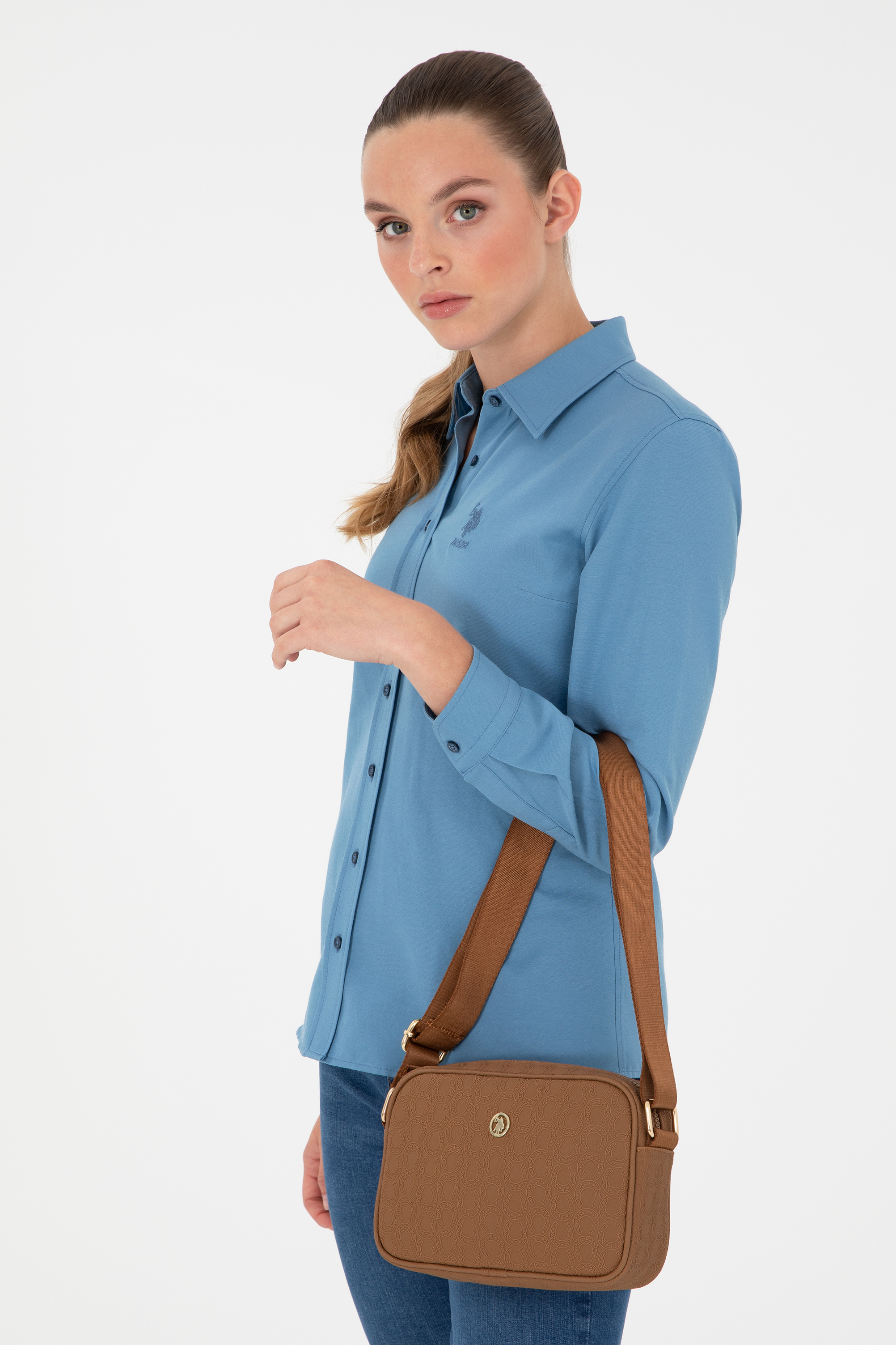 کیف رودوشی قهوه ای استاندارد فیت زنانه یو اس پولو | US POLO ASSN