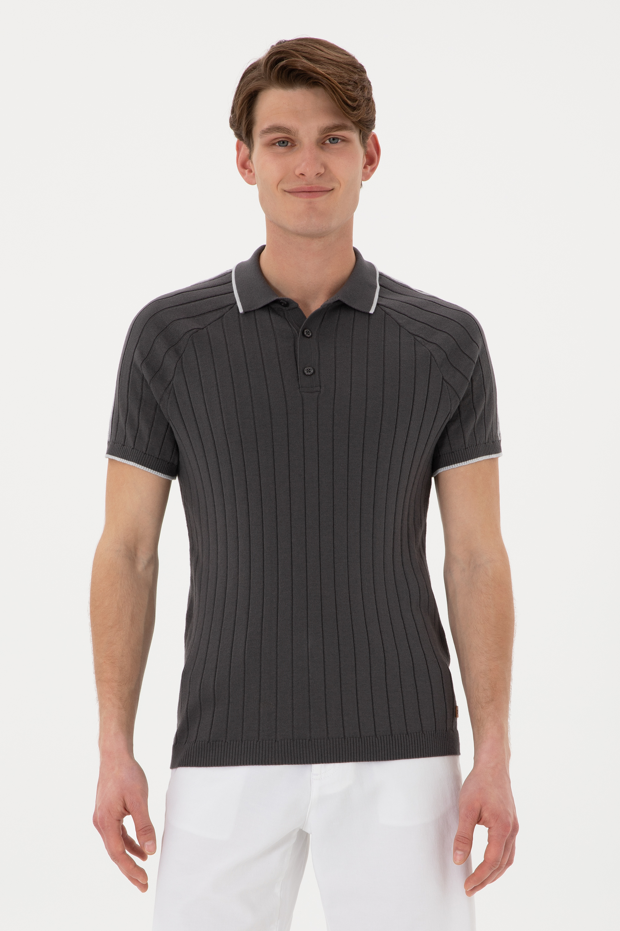تی شرت یقه گرد زغالی اندامی مردانه یو اس پولو | US POLO ASSN