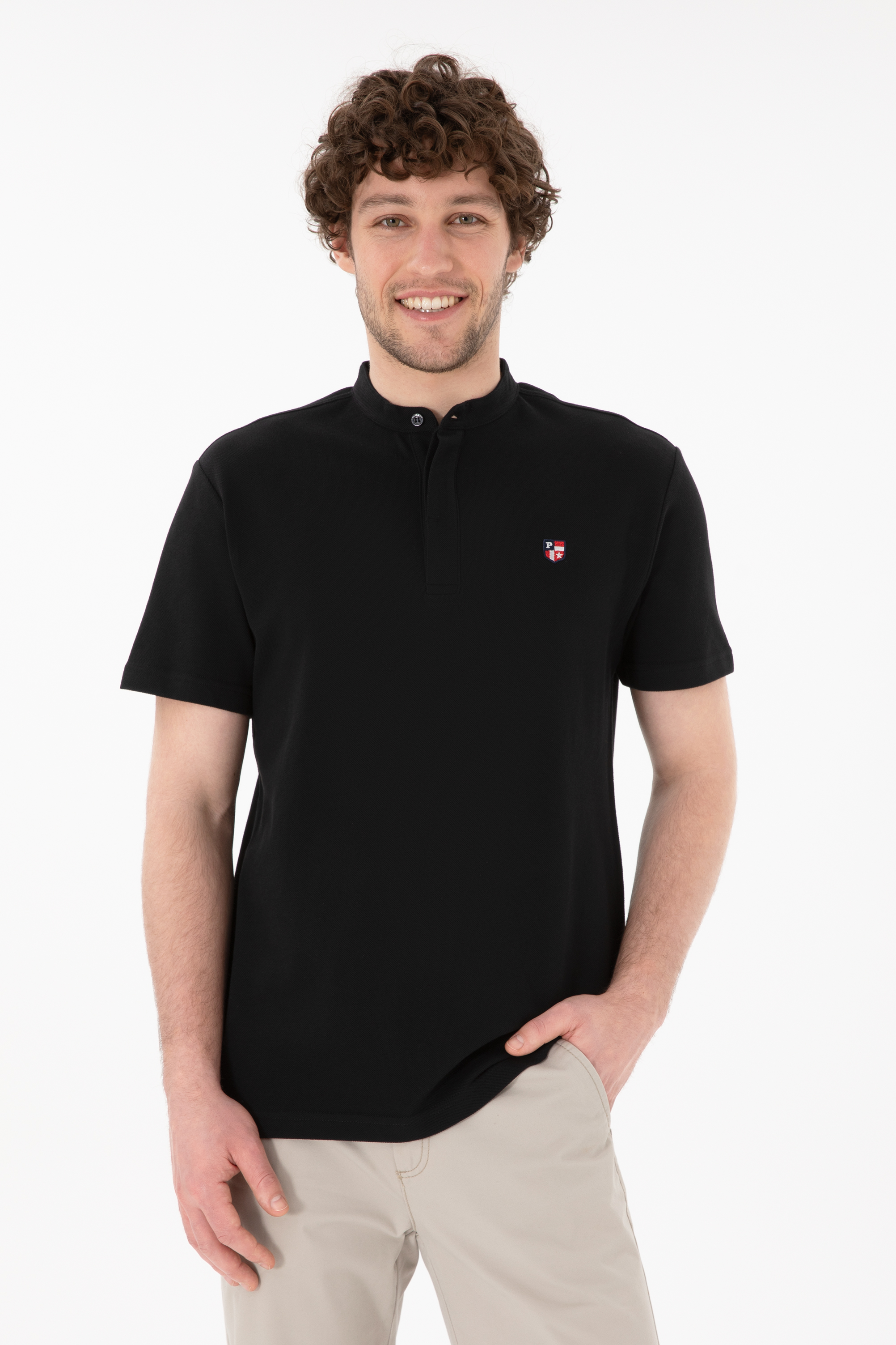 تی شرت بیسیک یقه دیپلمات سیاه رگولار آستین کوتاه مردانه یو اس پولو | US POLO ASSN