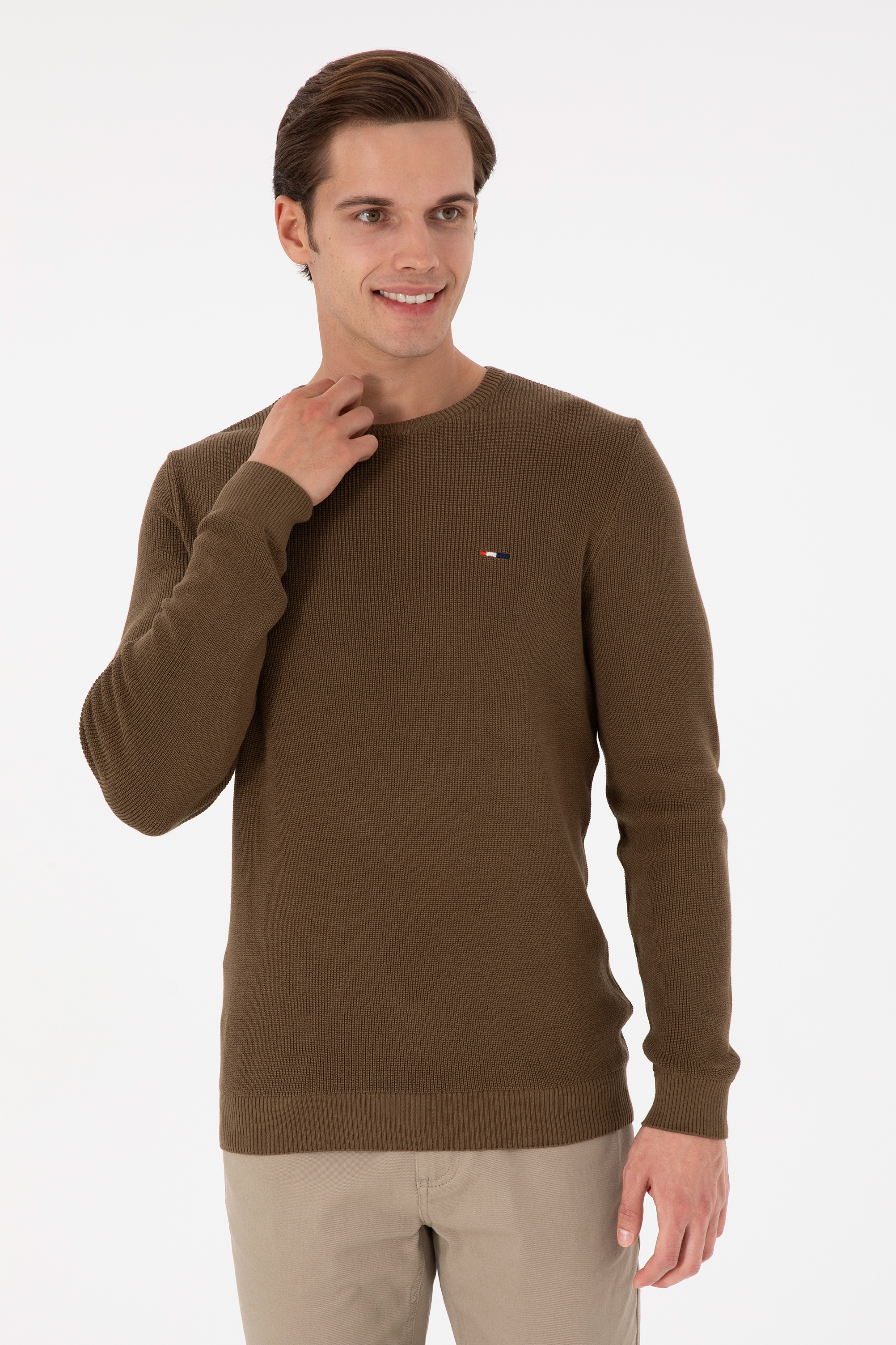 بافت بیسیک یقه گرد خاکی اندامی مردانه یو اس پولو | US POLO ASSN