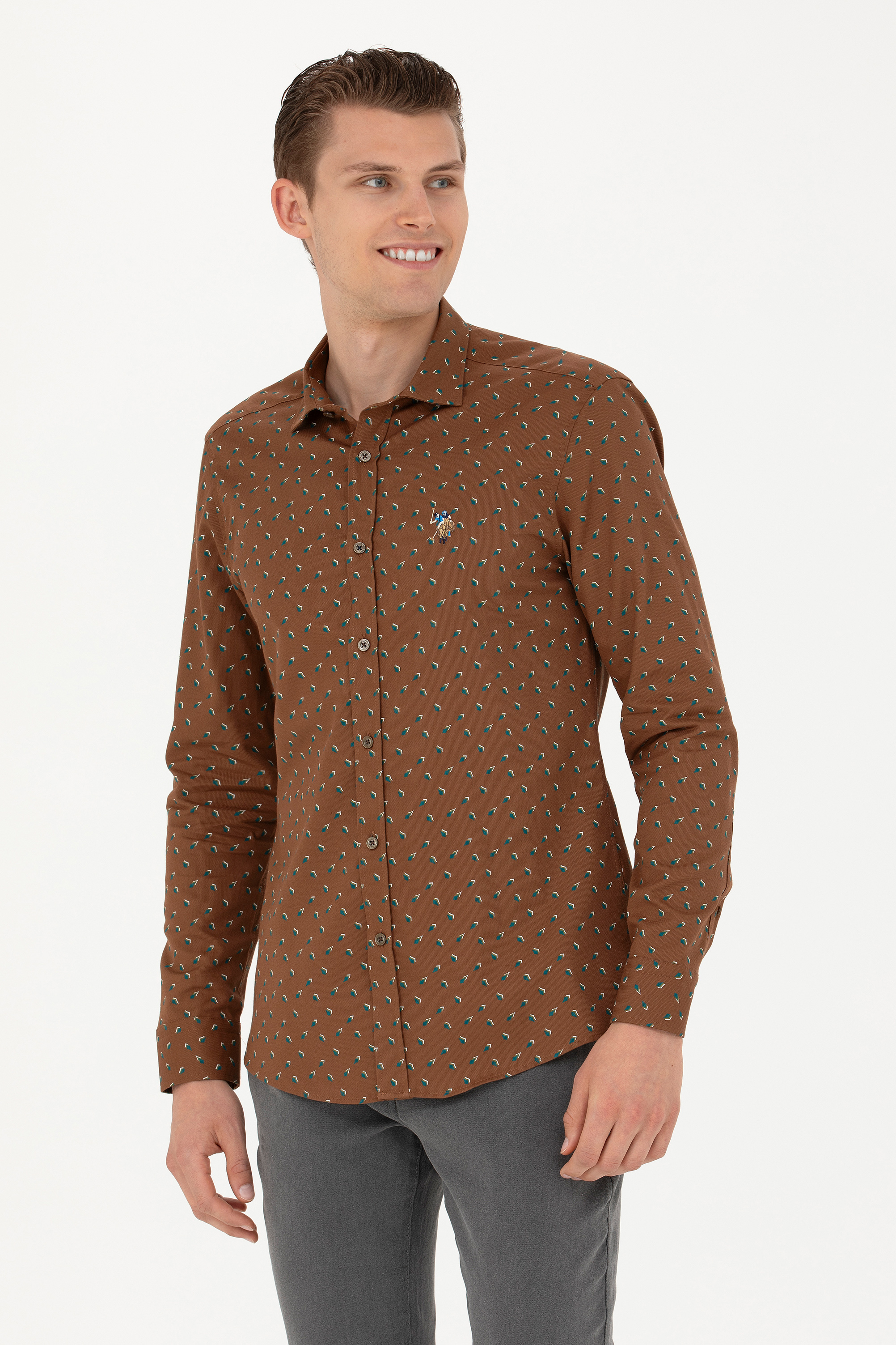 پیراهن خاکی روشن اندامی مردانه یو اس پولو | US POLO ASSN