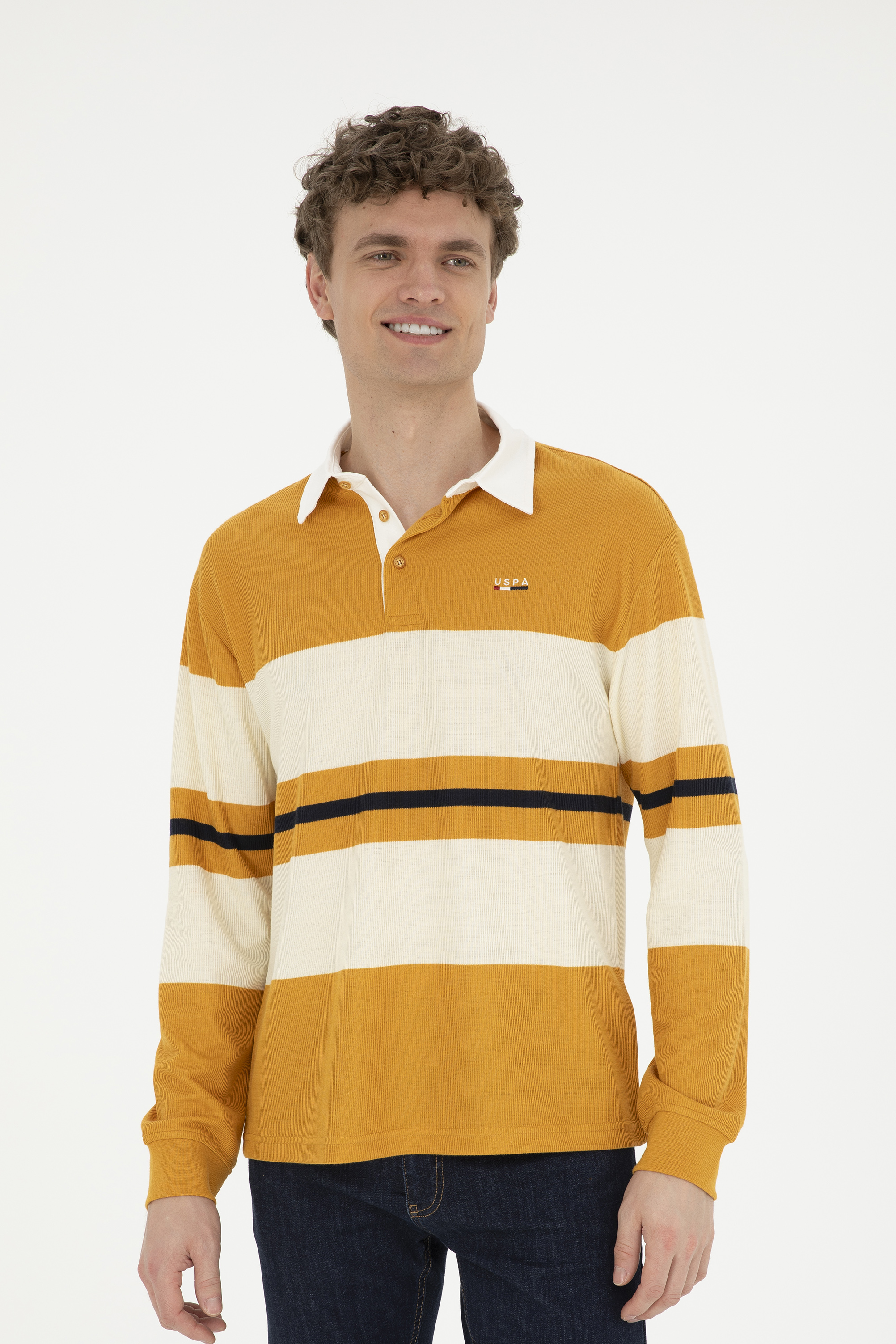 سویشرت یقه پولو خردلی ریلکس آستین بلند مردانه یو اس پولو | US POLO ASSN