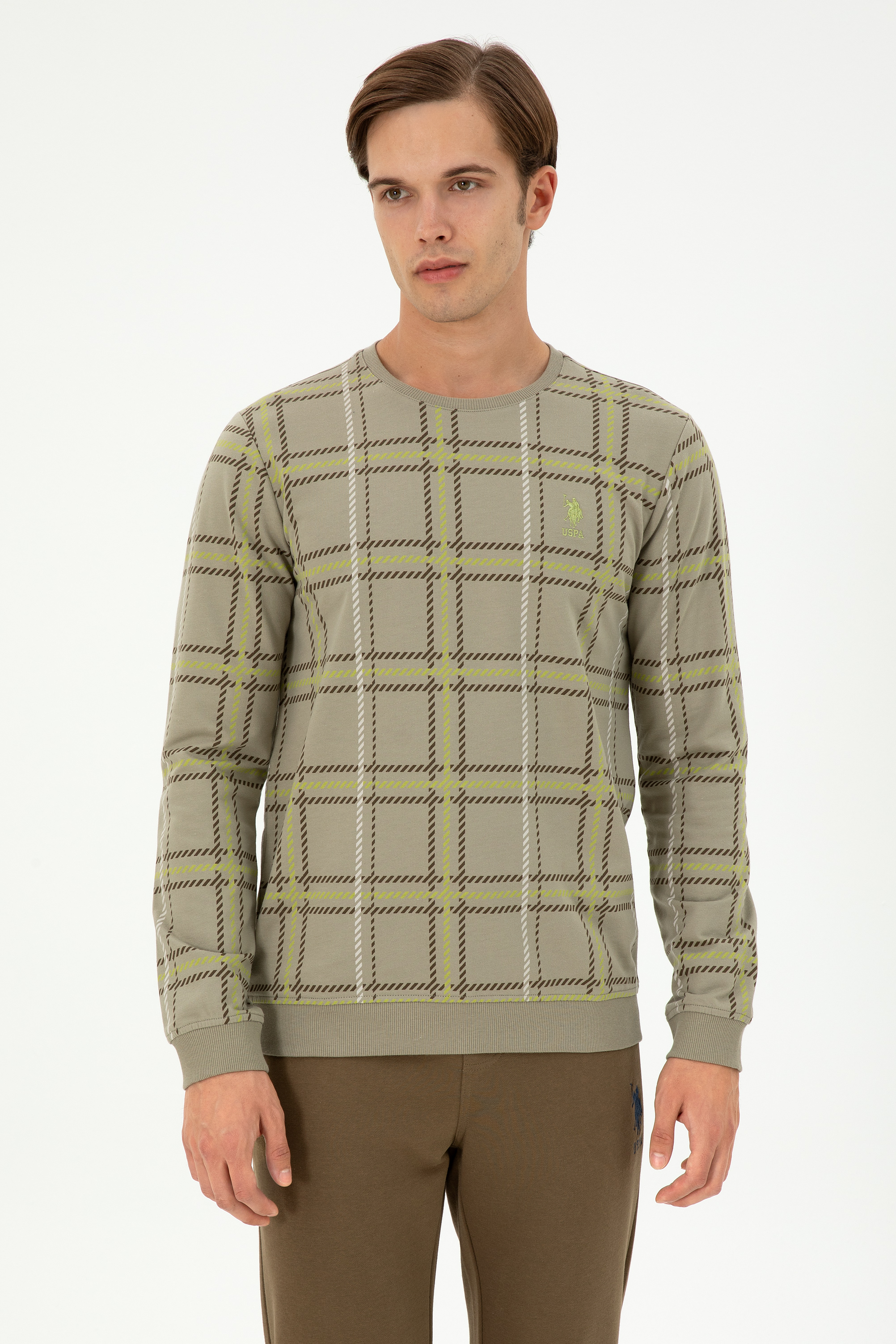 سویشرت یقه گرد خاکی روشن رگولار مردانه یو اس پولو | US POLO ASSN