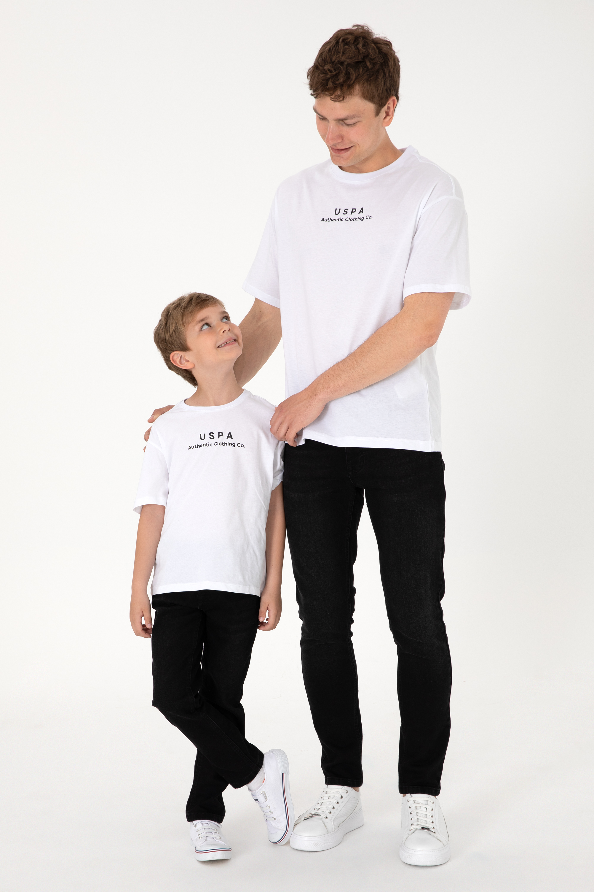 تی شرت یقه گرد سفید ریلکس آستین کوتاه مردانه یو اس پولو | US POLO ASSN