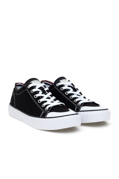 کفش ورزشی  سیاه  استاندارد فیت  مردانه یو اس پولو | US POLO ASSN