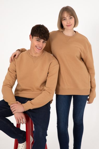 سویشرت یقه گرد شتری  ریلکس  مردانه یو اس پولو | US POLO ASSN