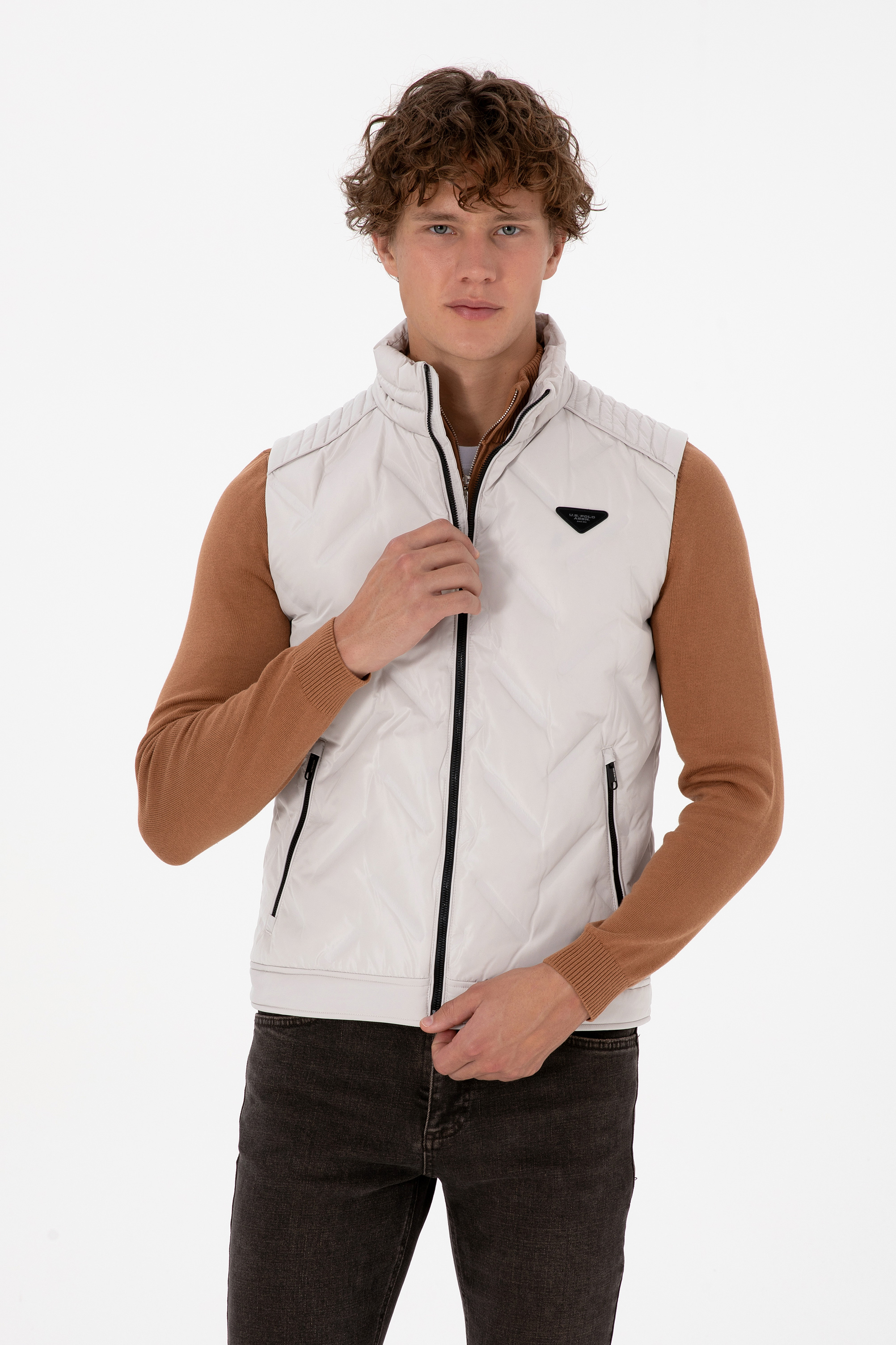 جلیقه کرمی بیسیک مردانه یو اس پولو | US POLO ASSN