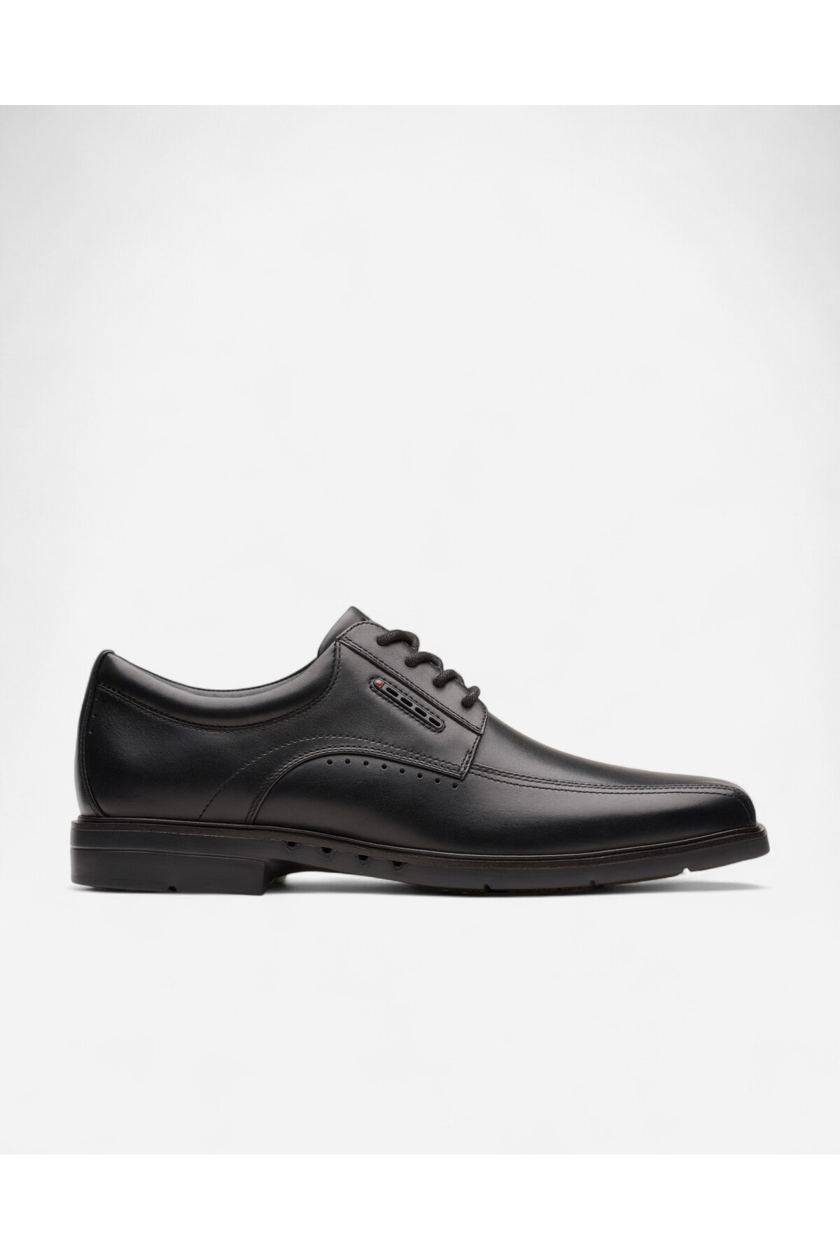 کفش راحتی مردانه مشکی چرم مشکی Un Kendric Way، سایز M؛ 7، کد 26179991 مردانه راسته | کلارکس CLARKS 26179991