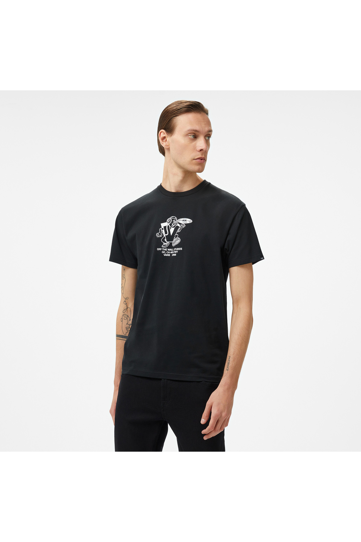 تی شرت مردانه طرح دار آستین کوتاه | ونس Vans VN000K7KBLK1