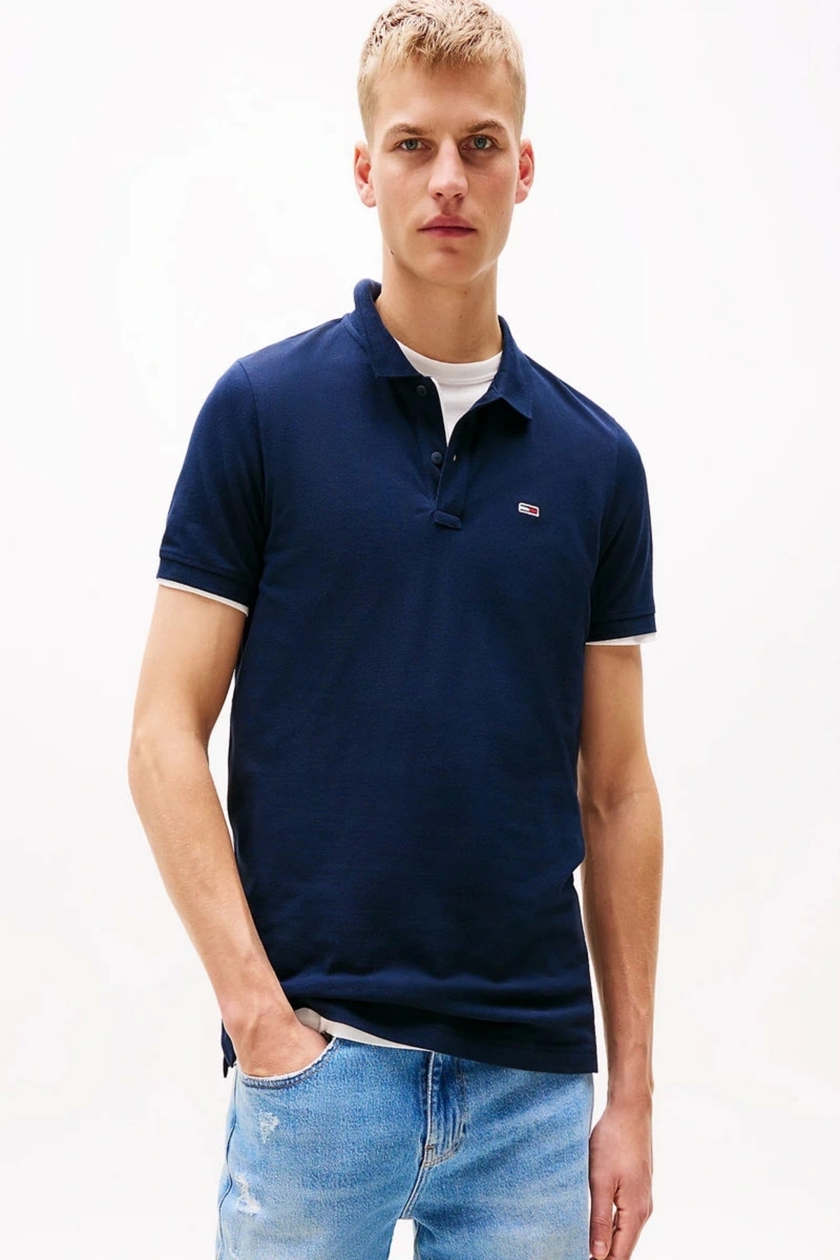 تی شرت مردانه راسته آستین کوتاه | تامی جینز Tommy Jeans P54582S666