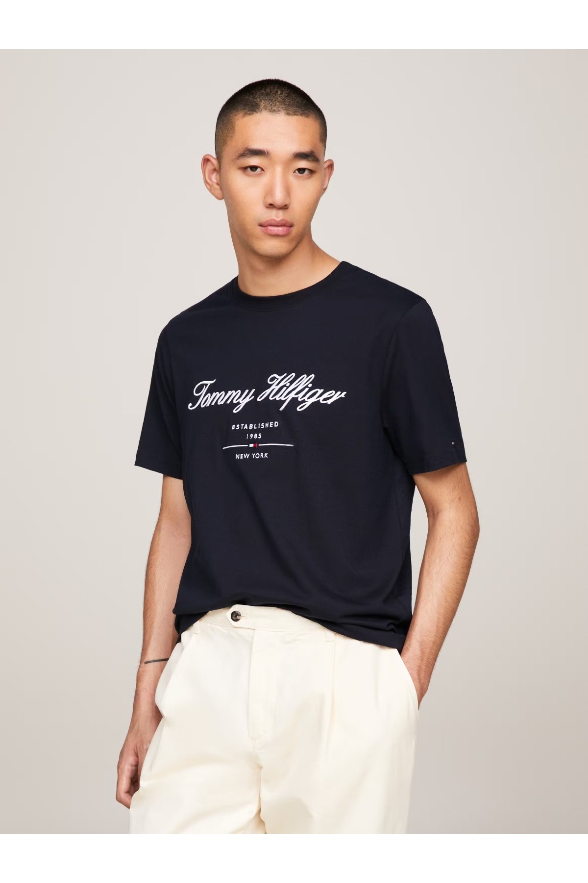 تی شرت مردانه اسلیمی آستین کوتاه | تامی هیلفیگر Tommy Hilfiger MW0MW33691-TO