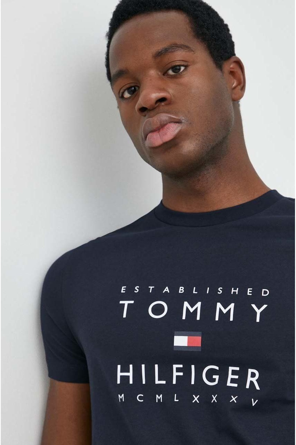 تی شرت مردانه طرح دار بند دار | تامی هیلفیگر Tommy Hilfiger MW0MW29377-TH