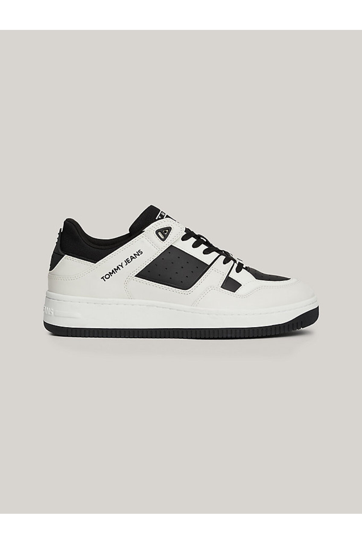 اسنیکر مردانه راسته | تامی هیلفیگر Tommy Hilfiger EM0EM01508BDS