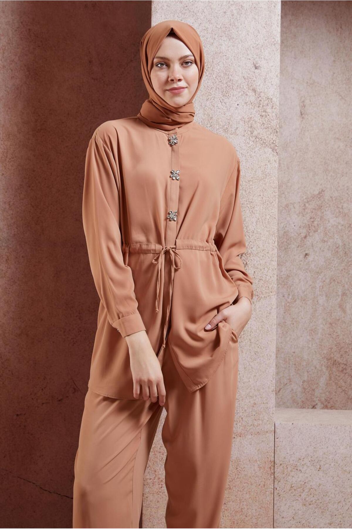 ست لباس زنانه راسته فاق نرمال آستین استاندارد | آلوینا Alvina 24YTKP0044754
