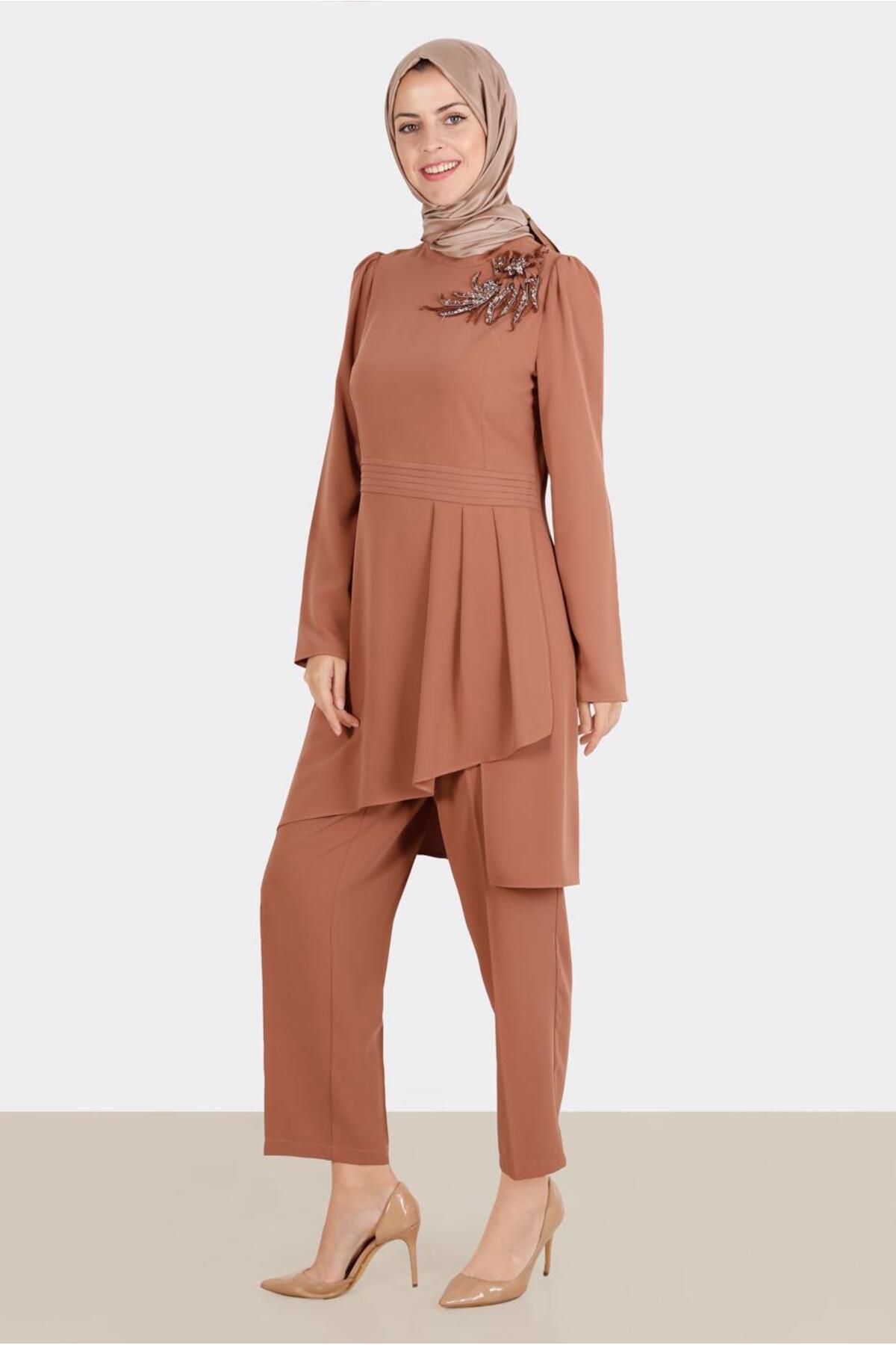 ست لباس زنانه راسته فاق نرمال آستین استاندارد | آلوینا Alvina 22YTKP0030284
