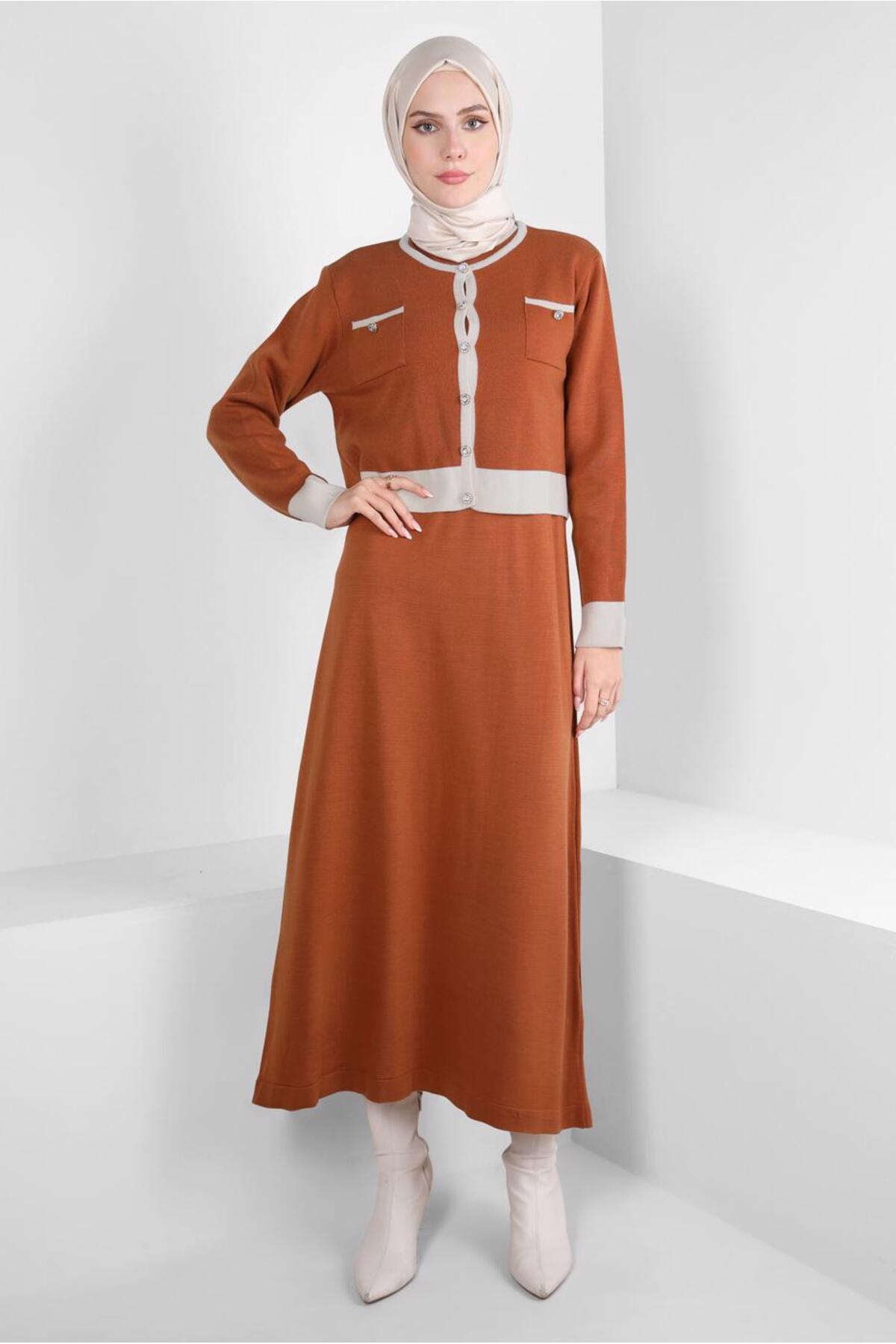 ست لباس زنانه راسته فاق نرمال آستین استاندارد | آلوینا Alvina 24KELB0044092