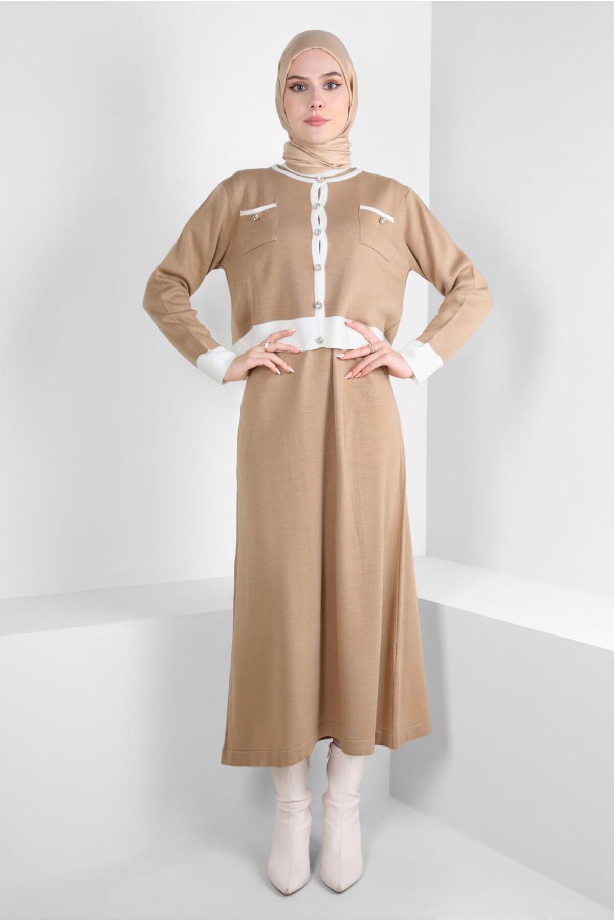 ست لباس زنانه راسته فاق نرمال آستین استاندارد | آلوینا Alvina 24KELB0044092