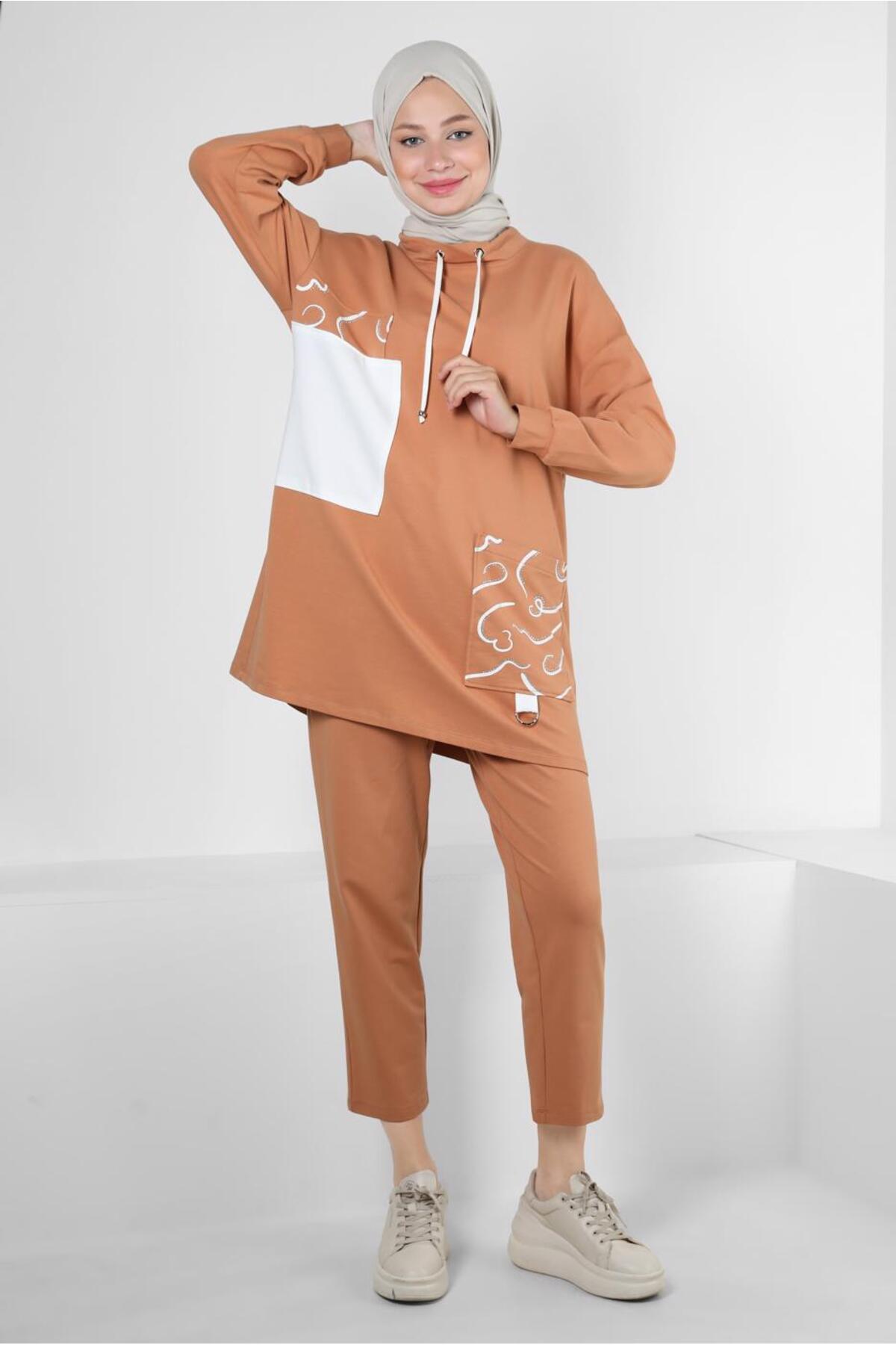 ست لباس زنانه طرح دار فاق نرمال آستین استاندارد | آلوینا Alvina 23YTKP0043593