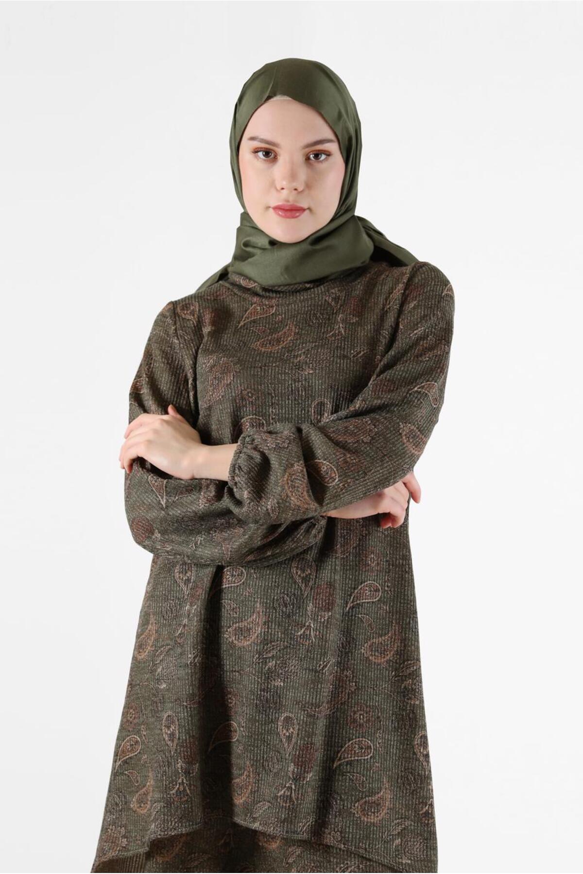 ست لباس زنانه گلدار فاق نرمال آستین استاندارد | آلوینا Alvina 22KTKP0042280