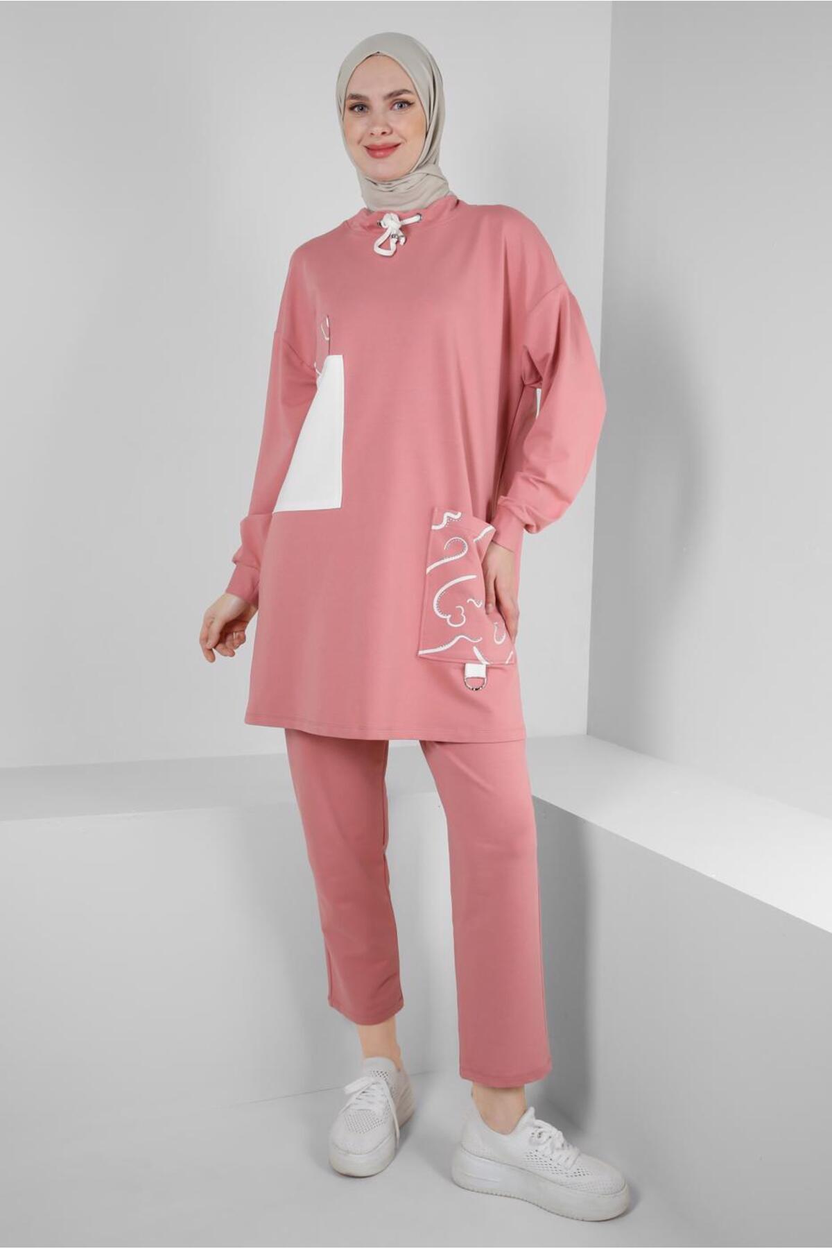 ست لباس زنانه طرح دار فاق نرمال آستین استاندارد | آلوینا Alvina 23YTKP0043593
