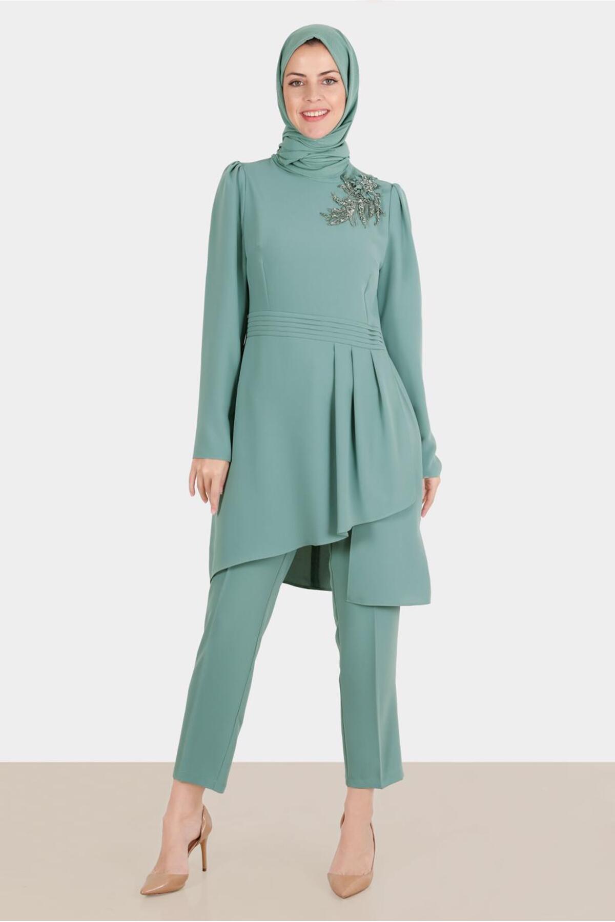 ست لباس زنانه راسته فاق نرمال آستین استاندارد | آلوینا Alvina 22YTKP0030284