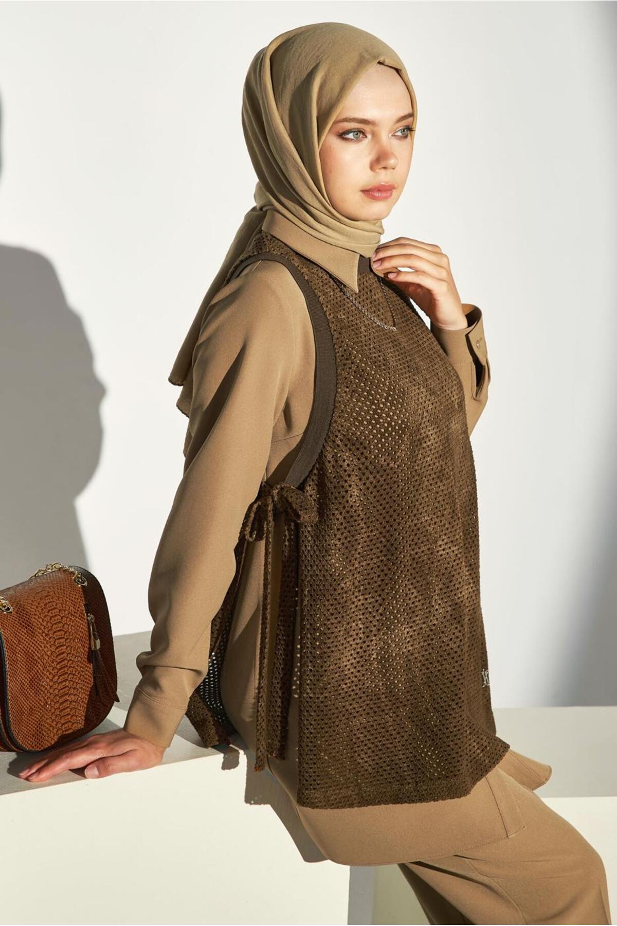 ست لباس زنانه راسته فاق نرمال آستین استاندارد | آلوینا Alvina 25KTKP0045162