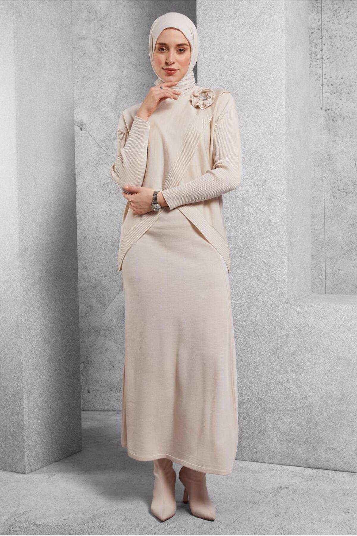 ست لباس زنانه راسته فاق نرمال آستین استاندارد | آلوینا Alvina 25KTKE0044911