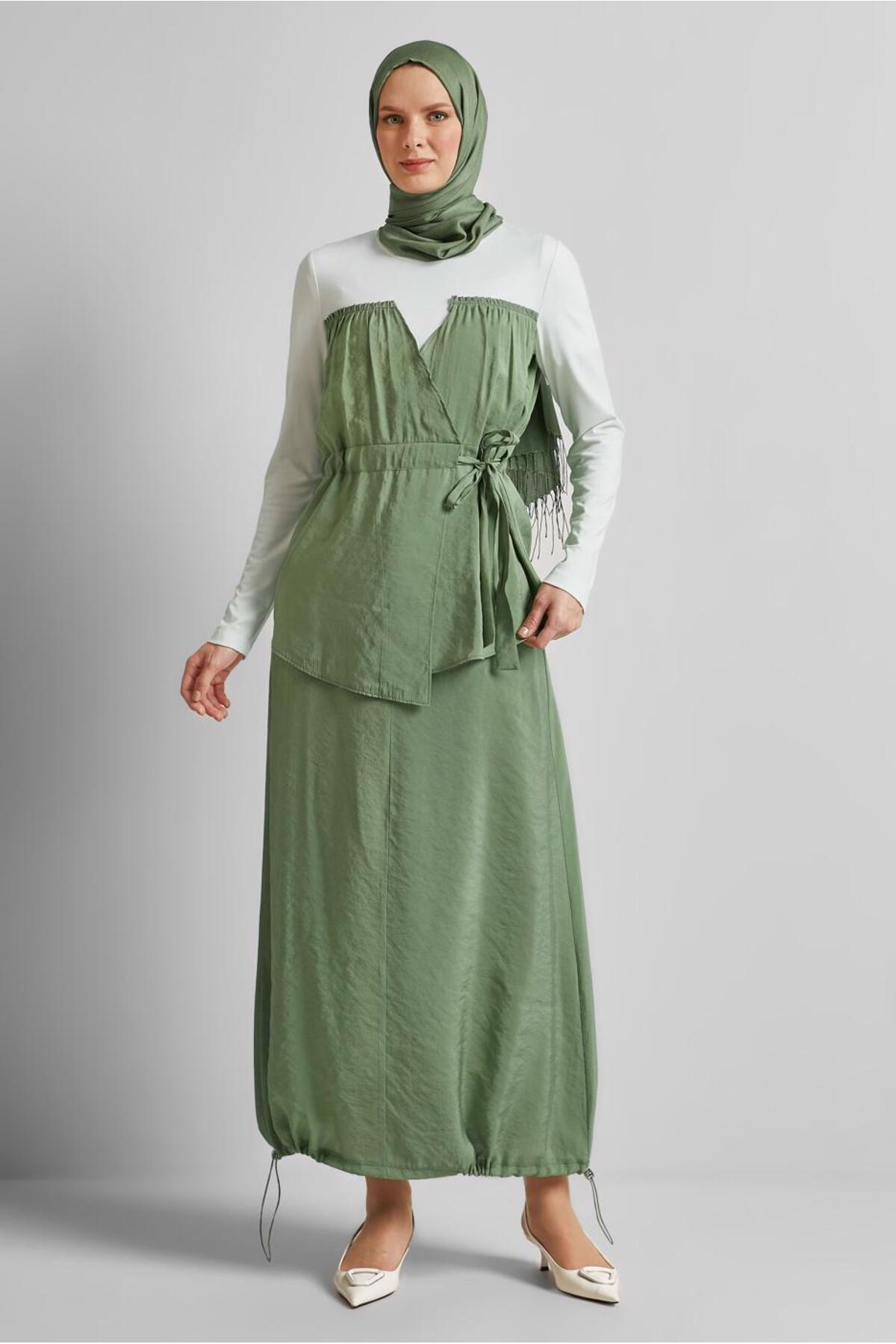 ست لباس زنانه راسته فاق نرمال آستین استاندارد | آلوینا Alvina 25YTKE0045565