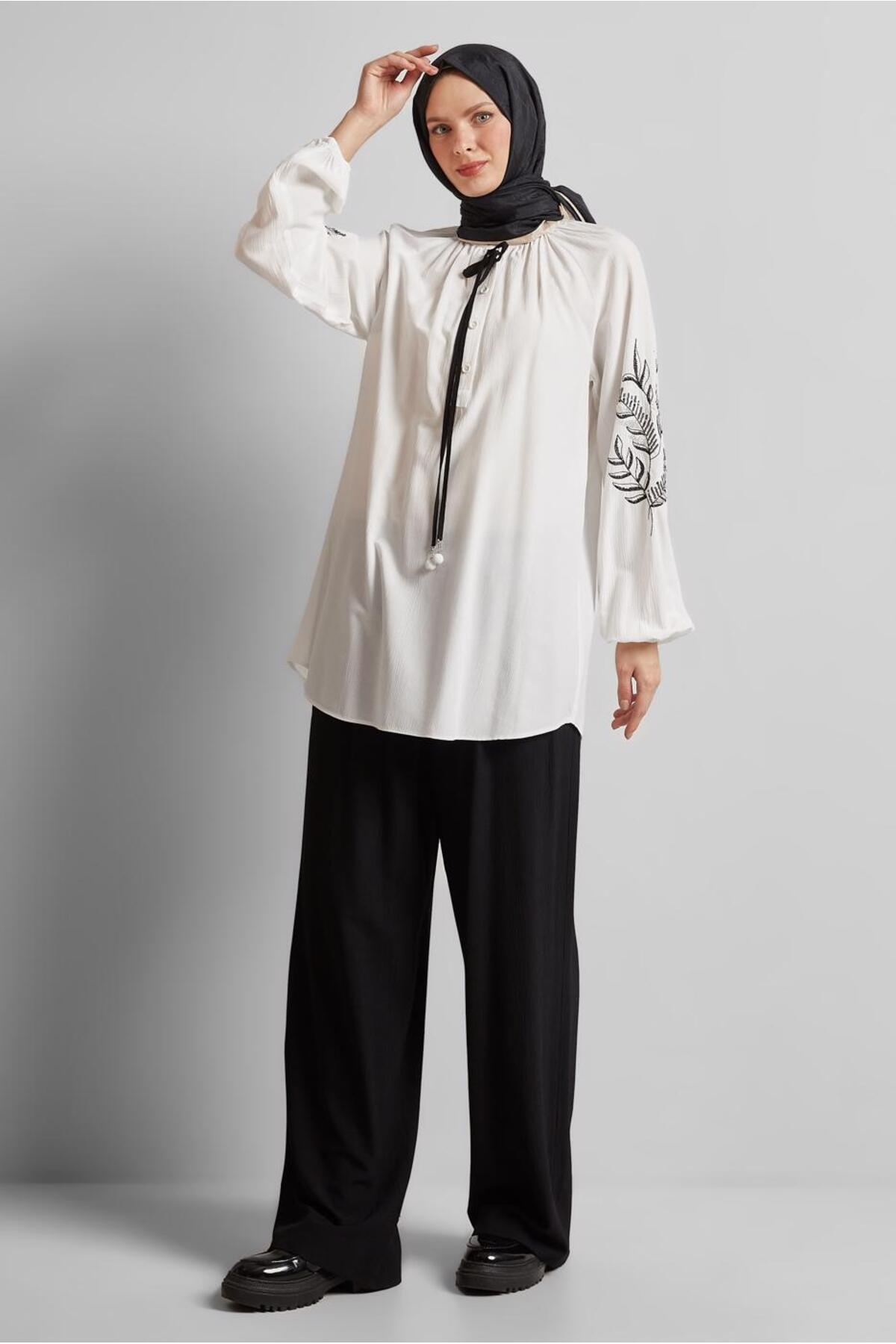 ست لباس زنانه راسته فاق نرمال آستین استاندارد | آلوینا Alvina 25YTKP0045349