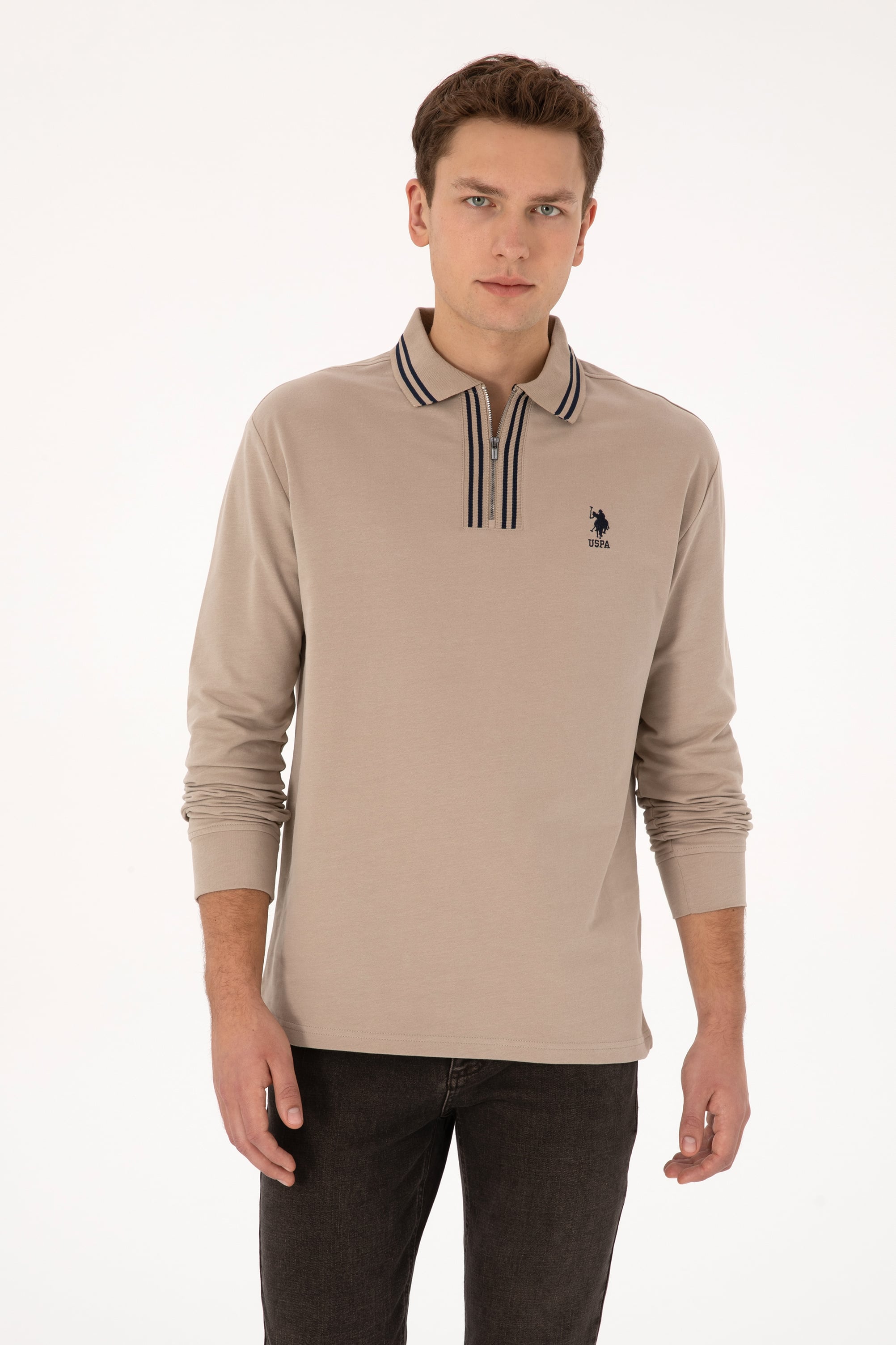 سویشرت بژ تیره ریلکس مردانه یو اس پولو | US POLO ASSN