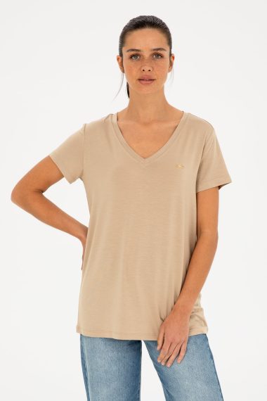 تی شرت یقه هفت خاکی روشن  ریلکس  زنانه یو اس پولو | US POLO ASSN
