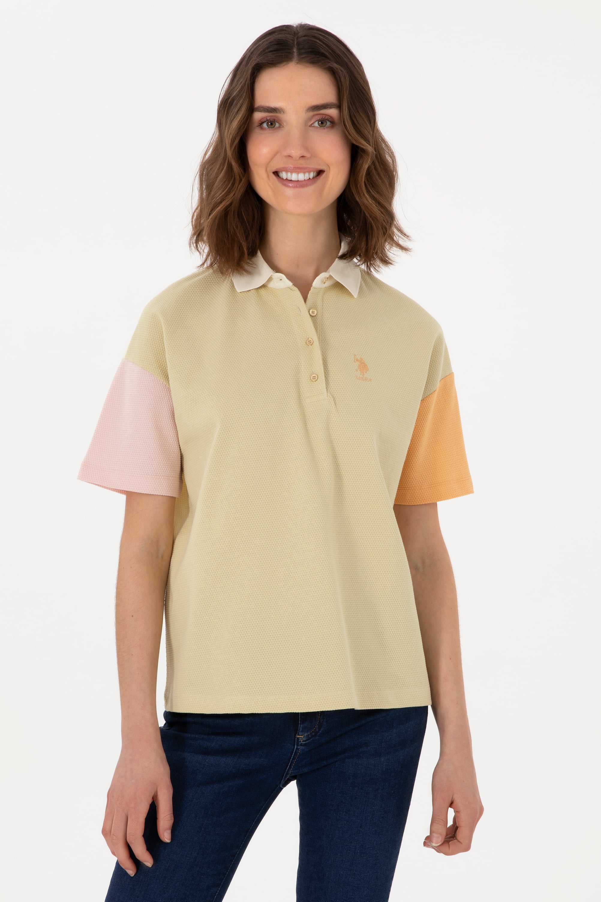 تی شرت خاکی روشن رگولار زنانه یو اس پولو | US POLO ASSN