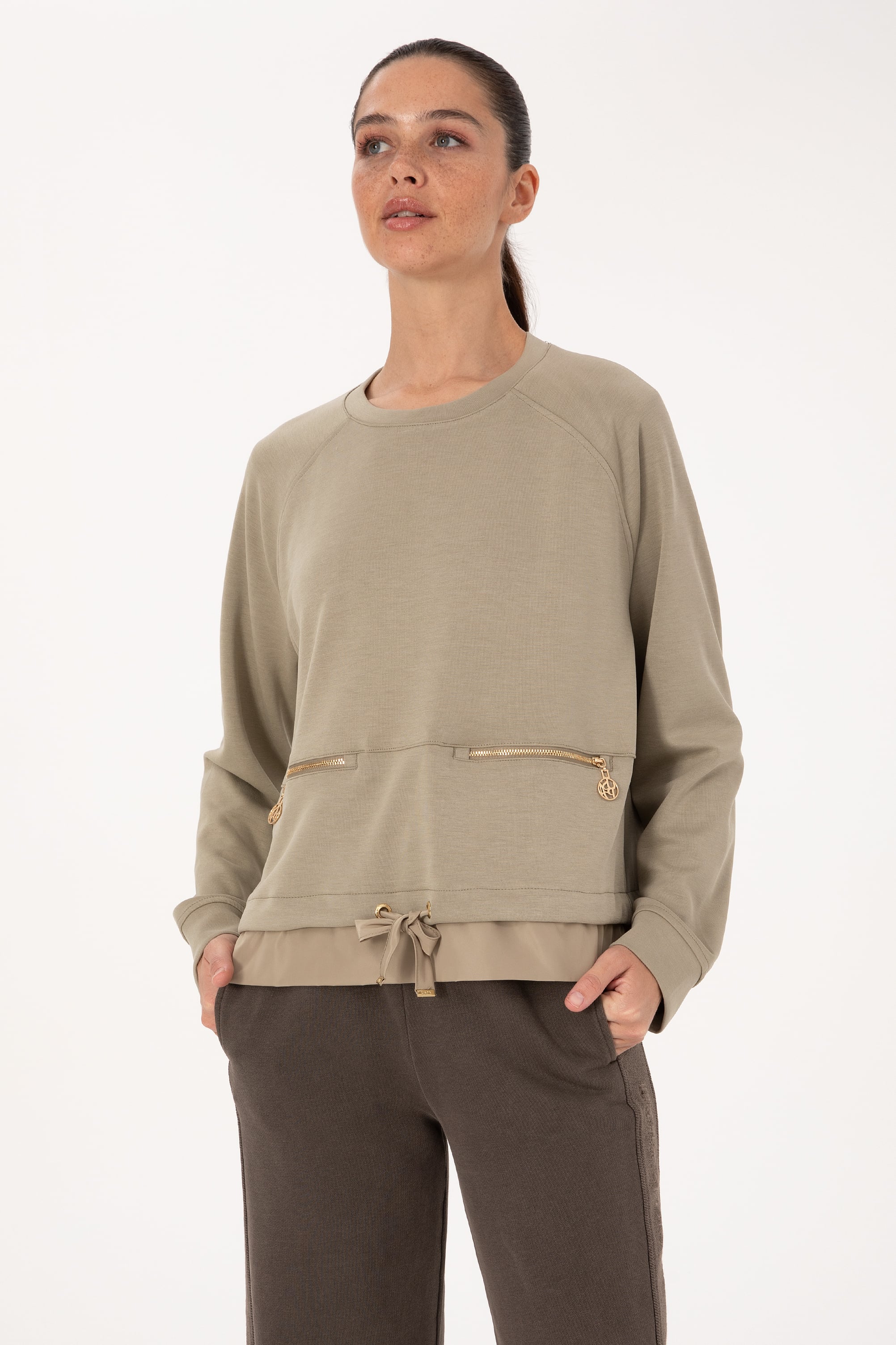 سویشرت خاکی روشن ریلکس زنانه یو اس پولو | US POLO ASSN