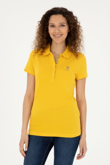 پولوشرت یقه پولو زعفرانی  اندامی  زنانه یو اس پولو | US POLO ASSN