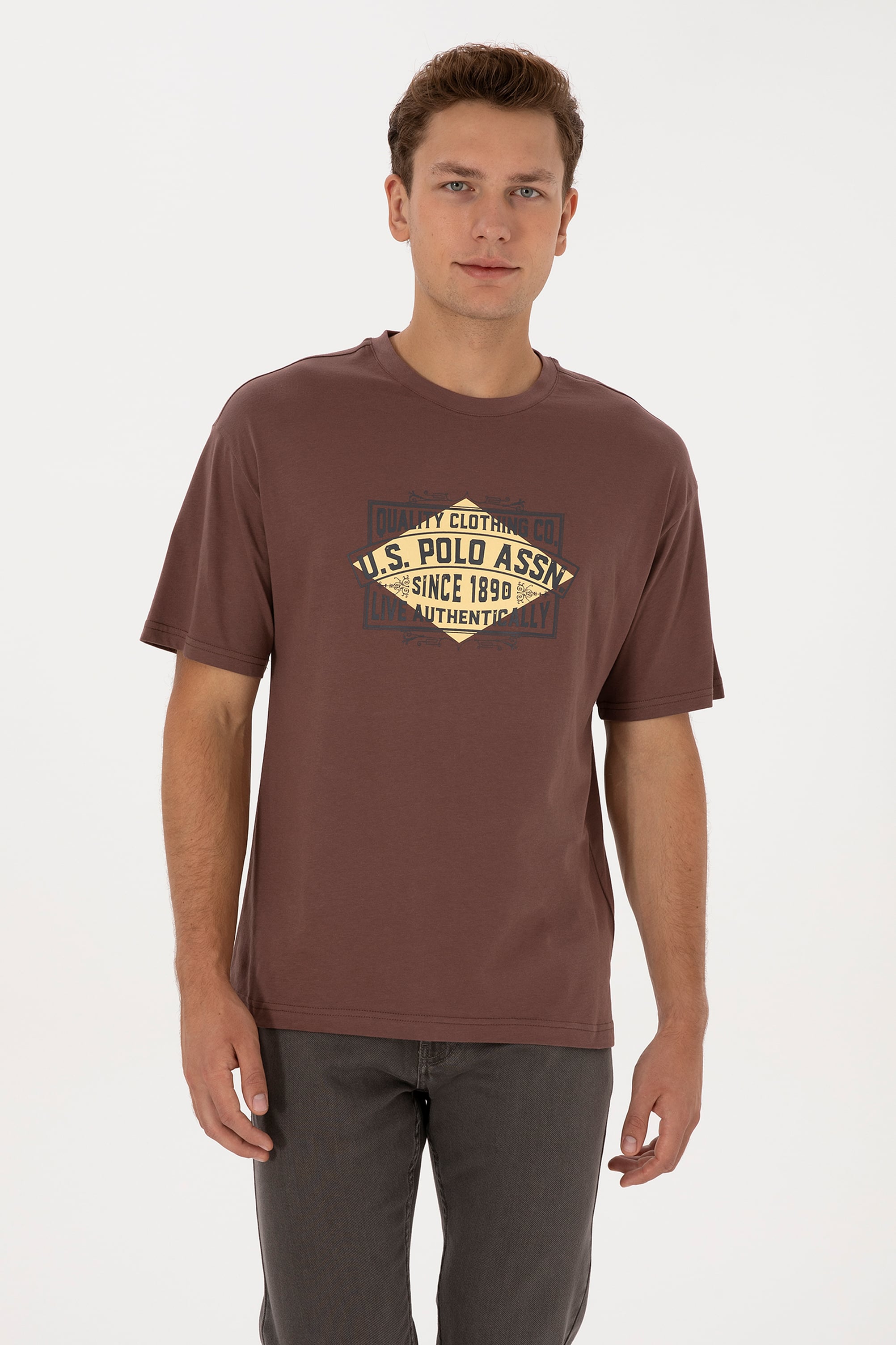 تی شرت قهوه ای ریلکس مردانه یو اس پولو | US POLO ASSN