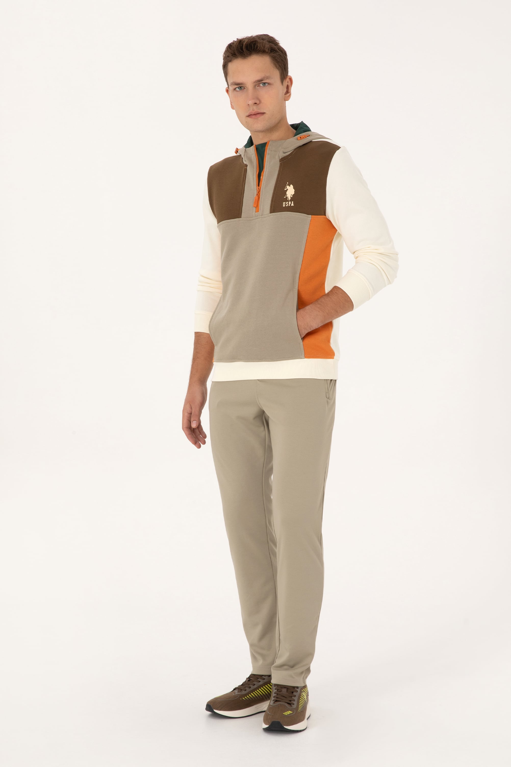 شلوار ورزشی خاکی روشن رگولار مردانه یو اس پولو | US POLO ASSN