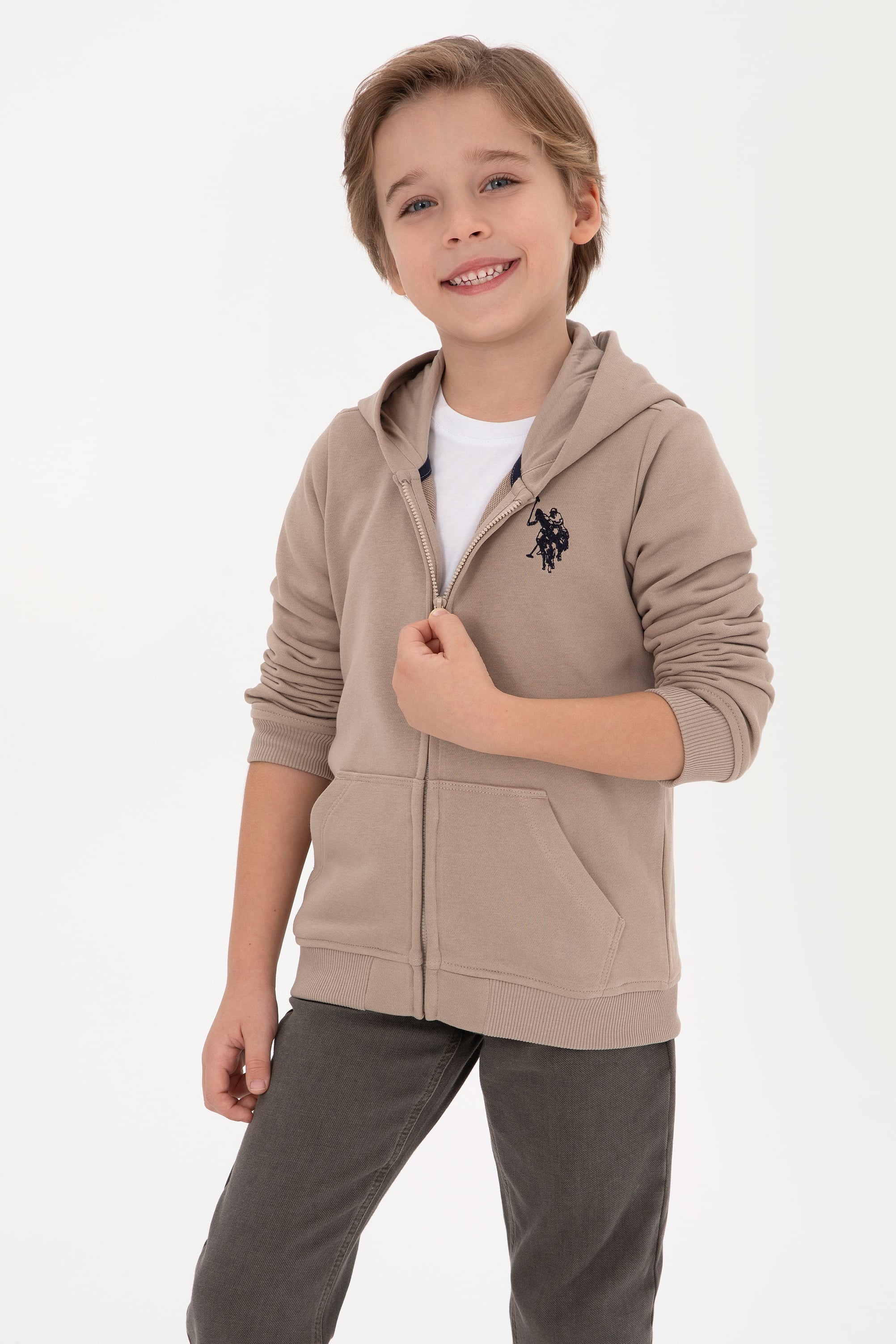 سویشرت کلاهدار زیپدار بژ بژ تیره رگولار پسرانه یو اس پولو | US POLO ASSN