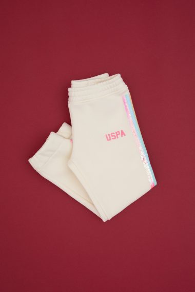 شلوار راحتیکرم رنگ  کرمی  هویجی  دخترانه یو اس پولو | US POLO ASSN