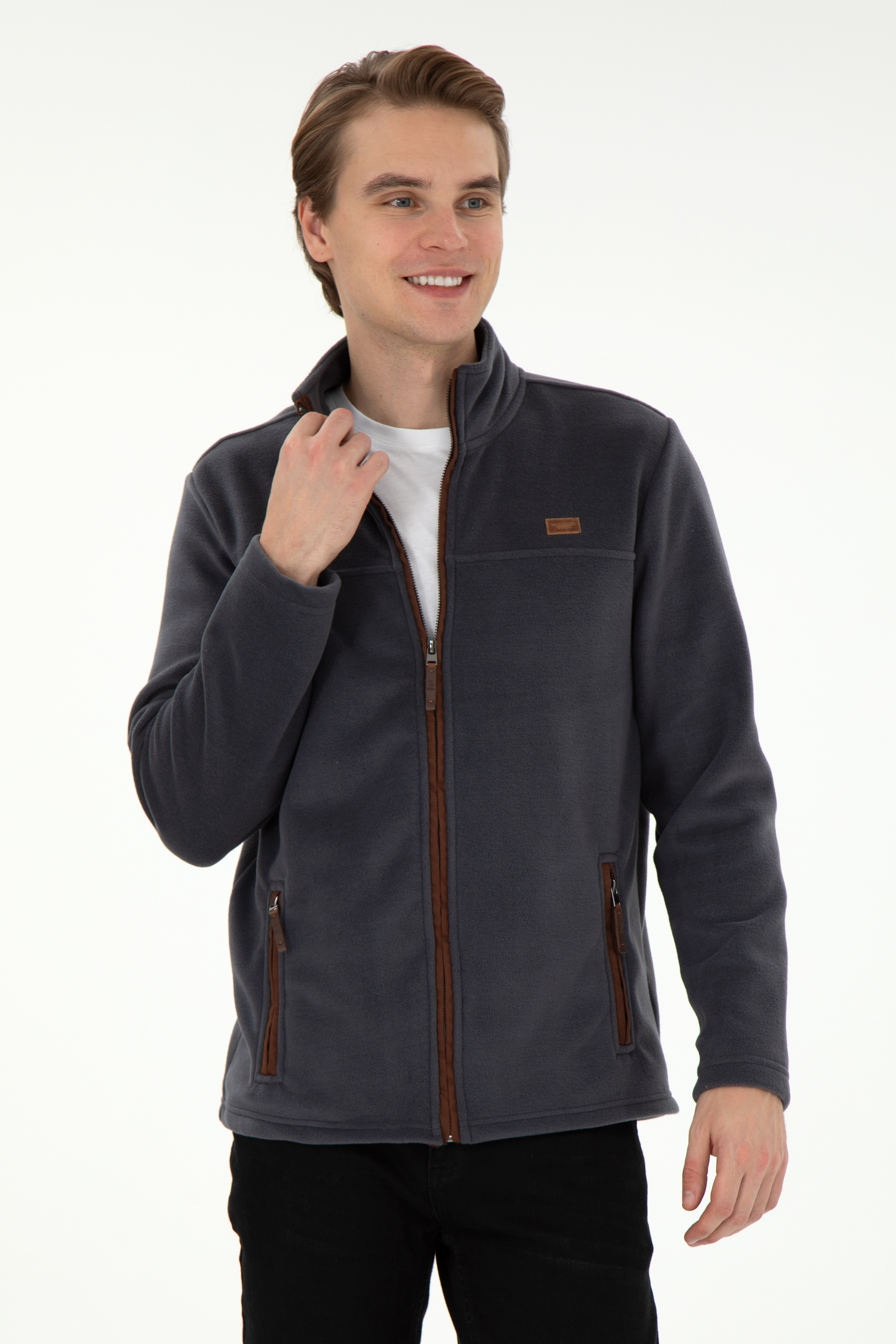 ژاکت پلار یقه ایستاده زغالی رگولار آستین بلند مردانه یو اس پولو | US POLO ASSN